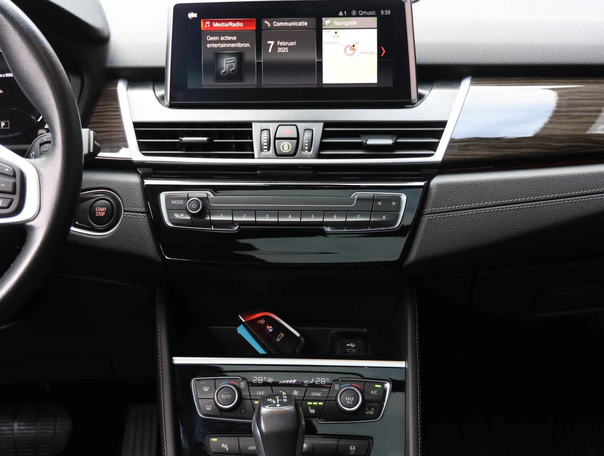 BMW 2-serie Active Tourer 225xe iPerformance | Schuif/Kanteldak | Harman Kardon | Achteruitrijcamera - 21/52