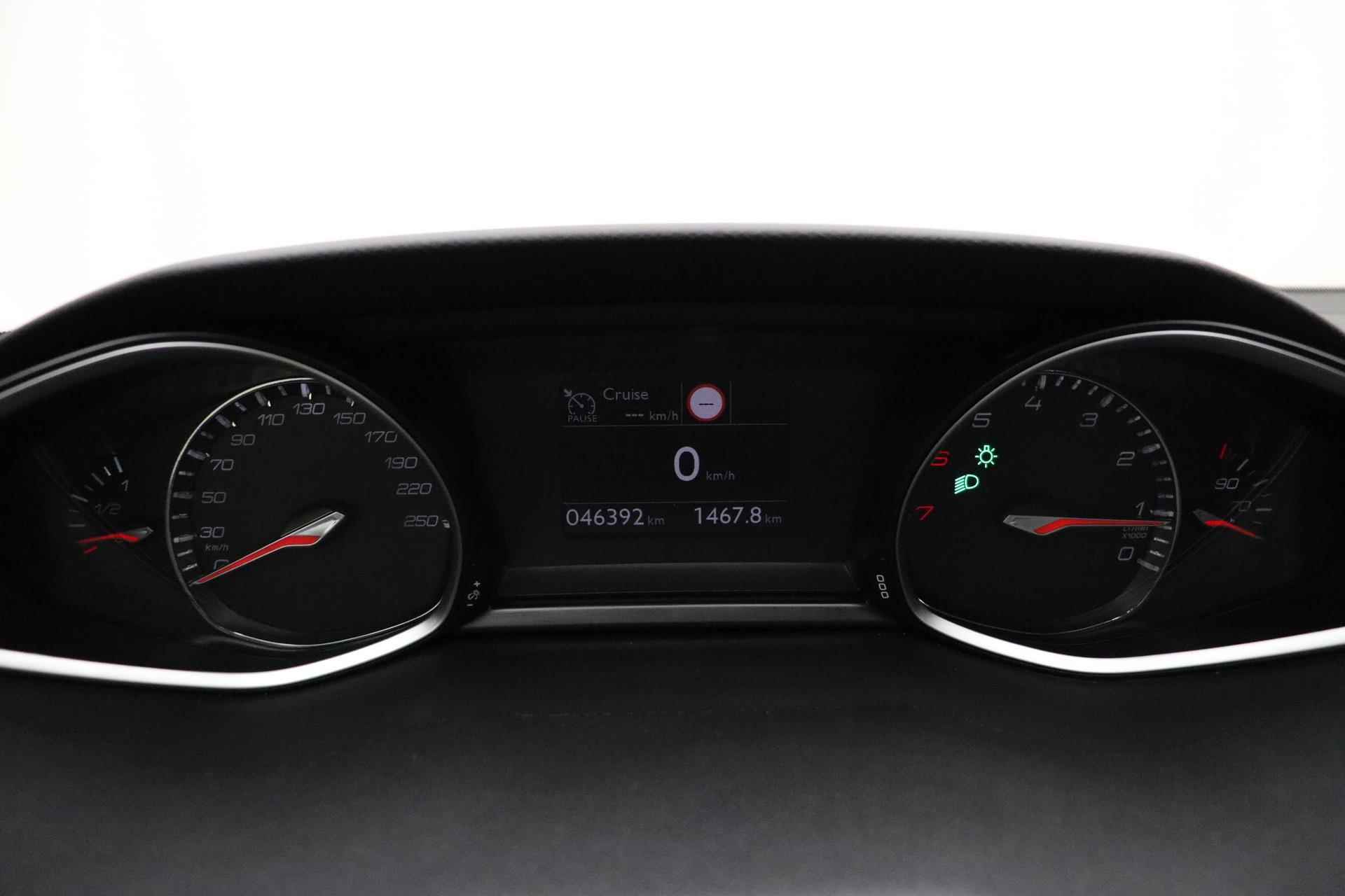 Peugeot 308 SW 1.2 PureTech Blue Lease Active | Luxe uitvoering | DAB ontvanger | Navigatie | Parkeersensoren | Lichtmetalen velgen | Lage km stand! - 30/33