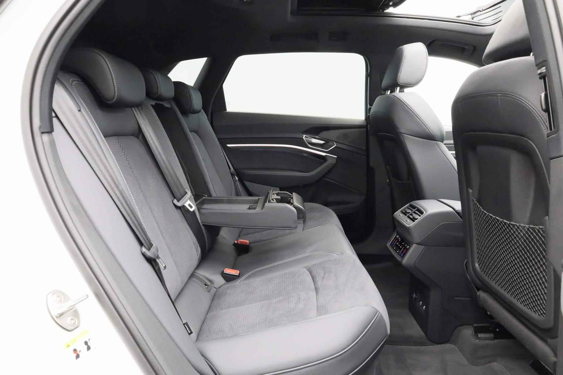 Audi Q8 e-tron 55 quattro 408PK S Edition 115 kWh | S-Line | Pano | 360 camera | Matrix LED | 21 inch - 41/46