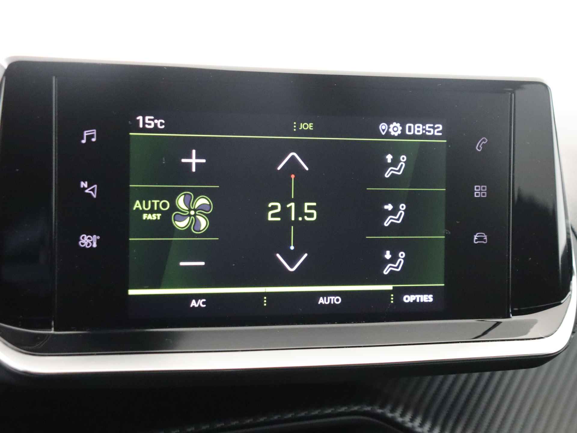 Peugeot 208 1.2 PureTech GT-Line 5 deurs | Navigatie by App | Climate Control | Lichtmetalen Velgen - 17/31