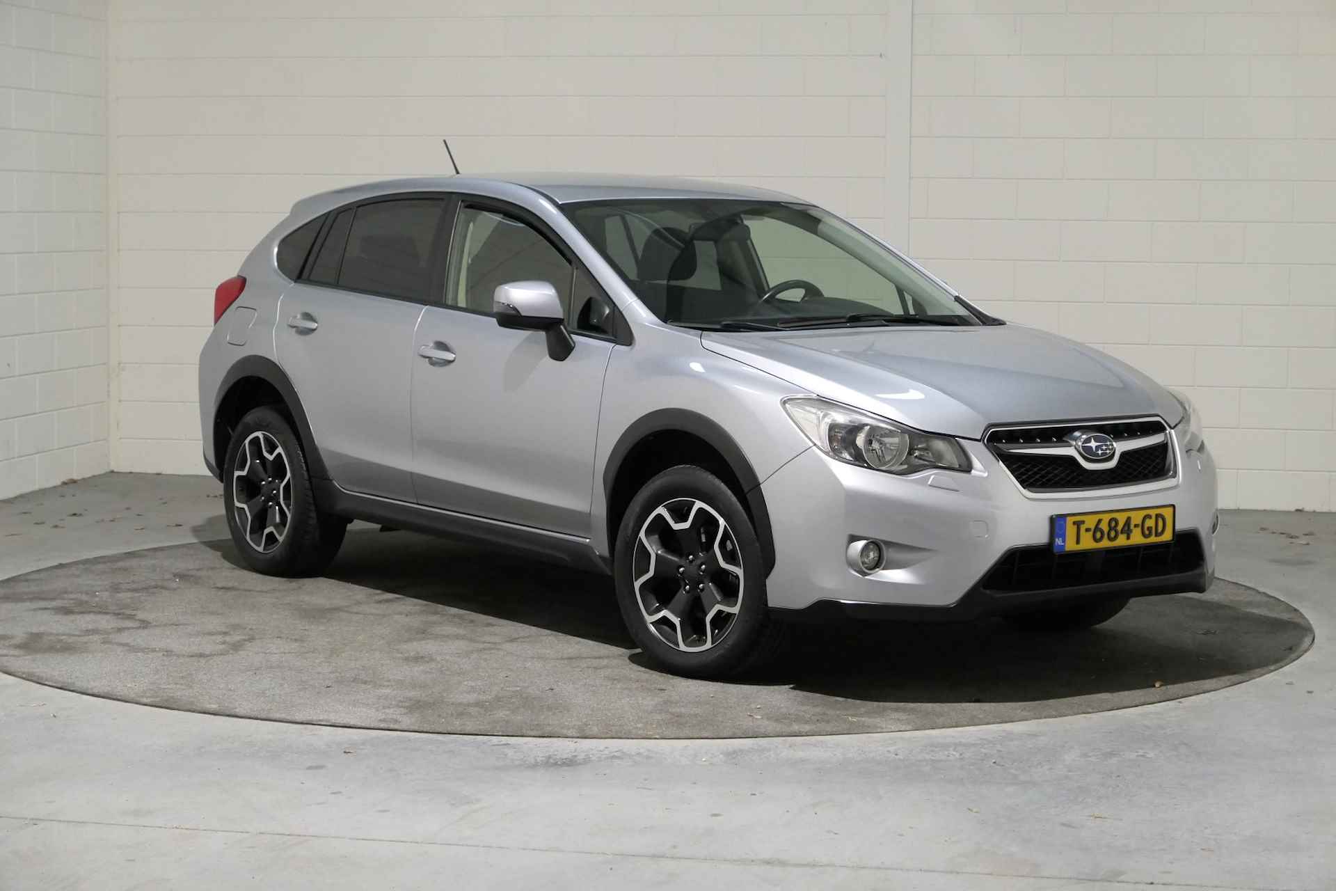 Subaru XV 2.0i Luxury AWD, AUTOMAAT, Rijkelijk uitgevoerd, BETROUWBAAR .. Climate contr. L+R, Cruise, Tel, Audio, F1 flippers, enz. - 5/50