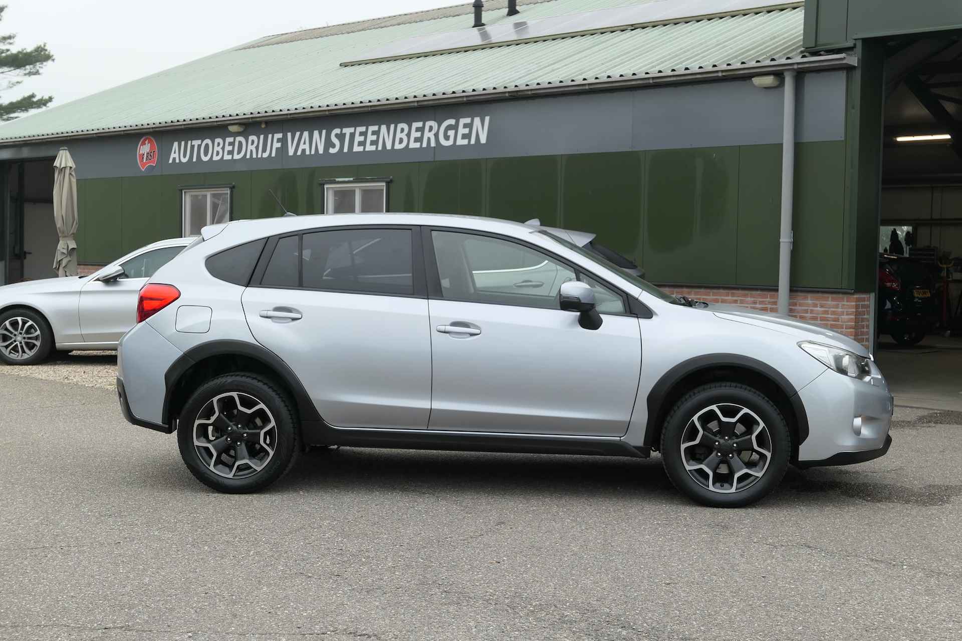 Subaru XV 2.0i Luxury AWD, AUTOMAAT, Rijkelijk uitgevoerd, BETROUWBAAR .. Climate contr. L+R, Cruise, Tel, Audio, F1 flippers, enz. - 16/50