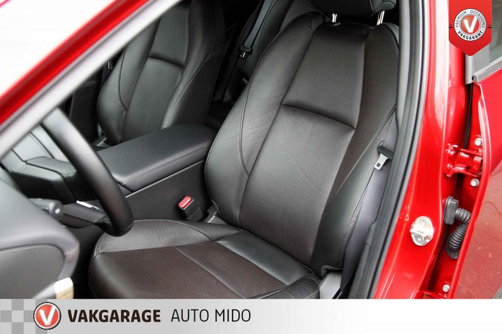 Mazda 3 2.0 SkyActiv G AUTOMAAT Comfort -Leer- -NLD auto- - 26/61