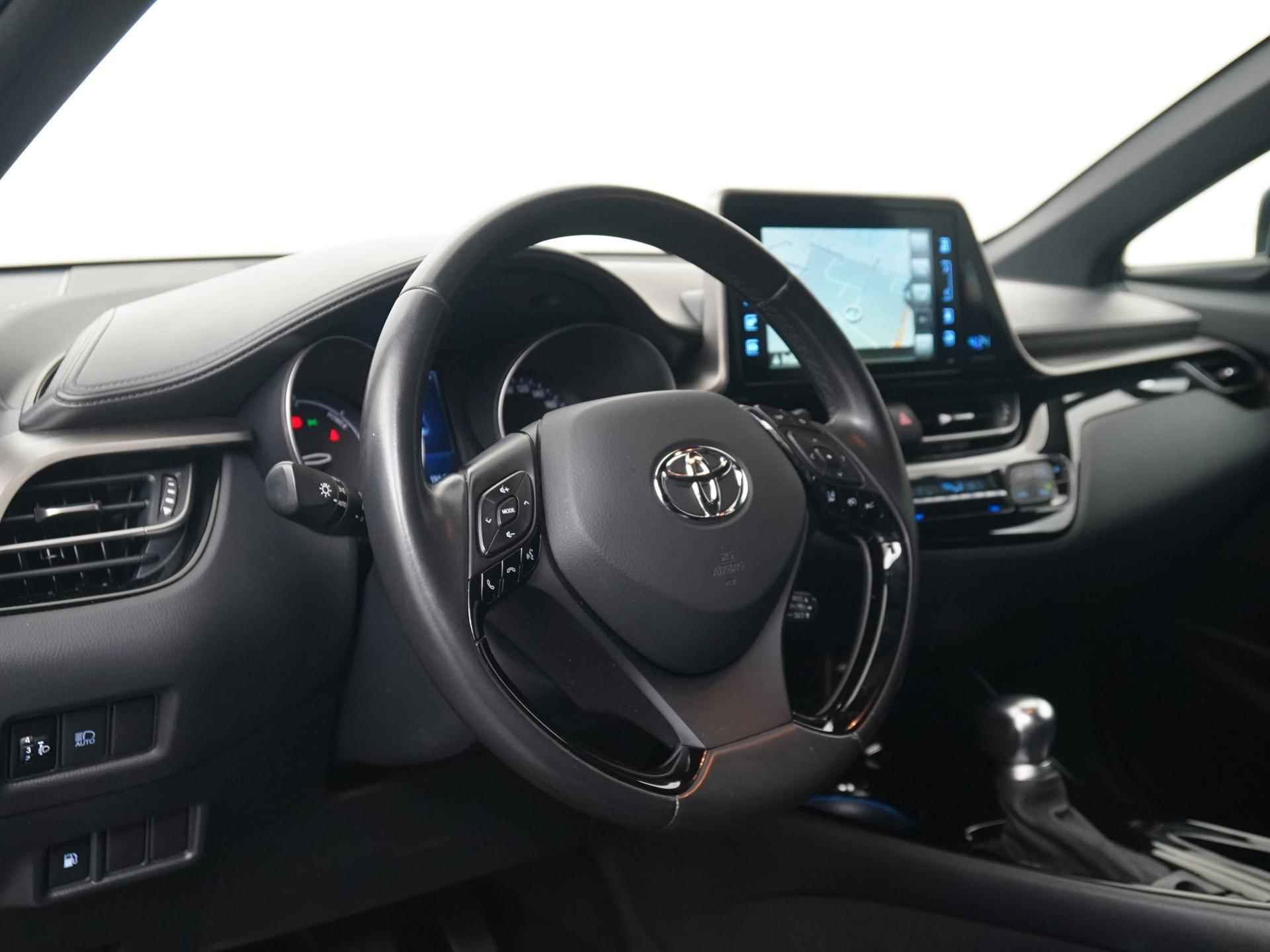 Toyota C-HR 1.8 Hybrid Business Intro | Camera | Carplay | Adaptive cruise | Zondag open! - 31/36