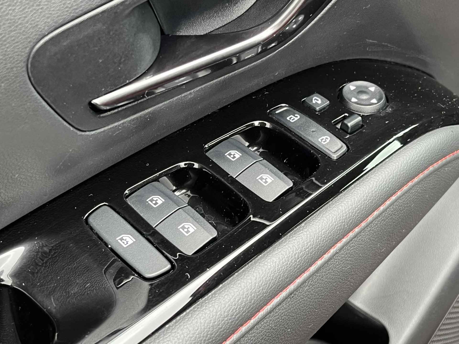 Hyundai Tucson 1.6 T-GDI PHEV 265PK Automaat Premium N Line 4WD / Adaptieve cruise control / Alcantara/lederen bekleding / Stoelverwarming & Stoelventilatie - 38/58