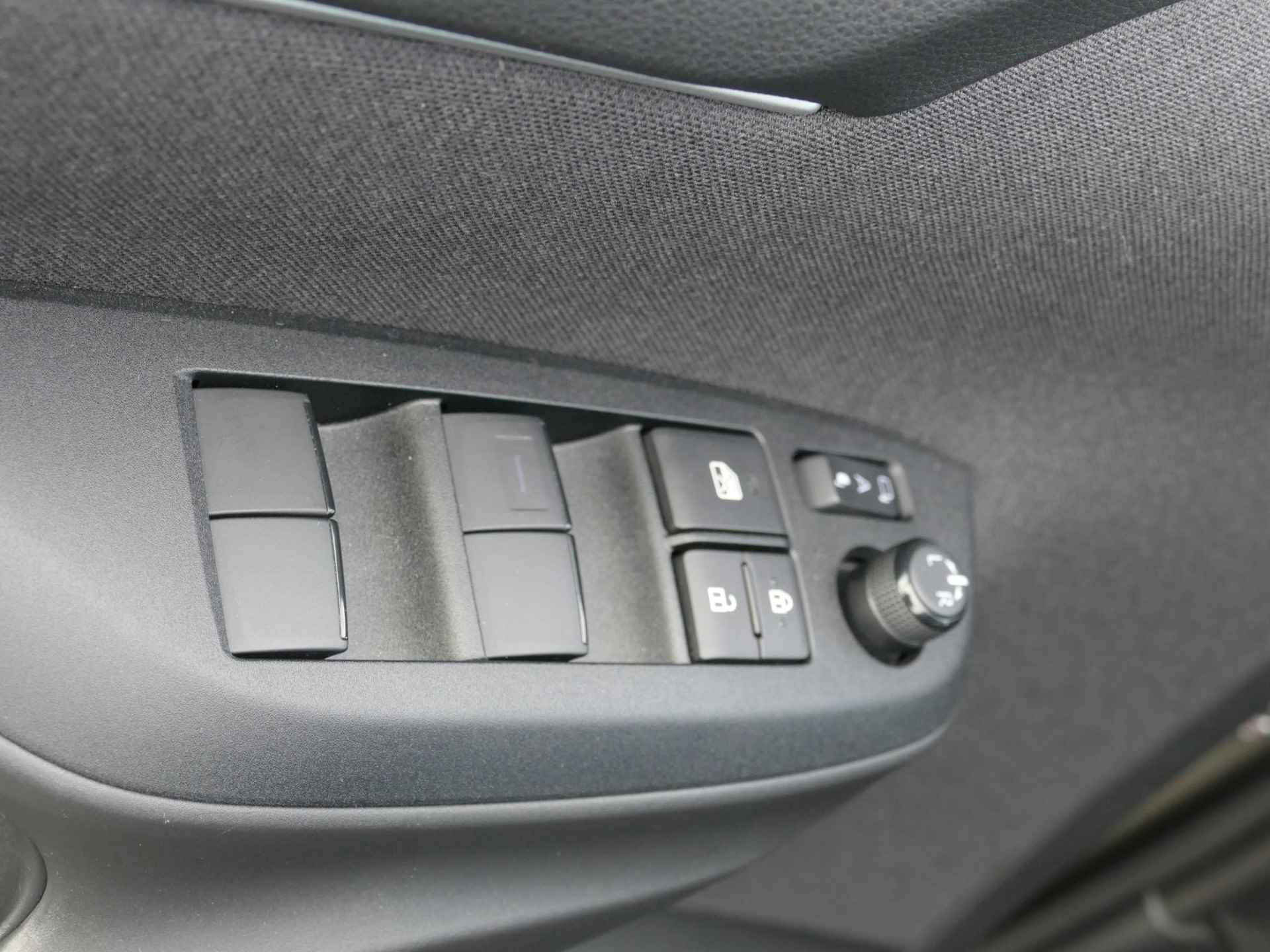 Mazda 2 Hybrid 1.5 Select | AUTOMAAT | Unieke Kleur | RIJKLAARPRIJS! - 7/21
