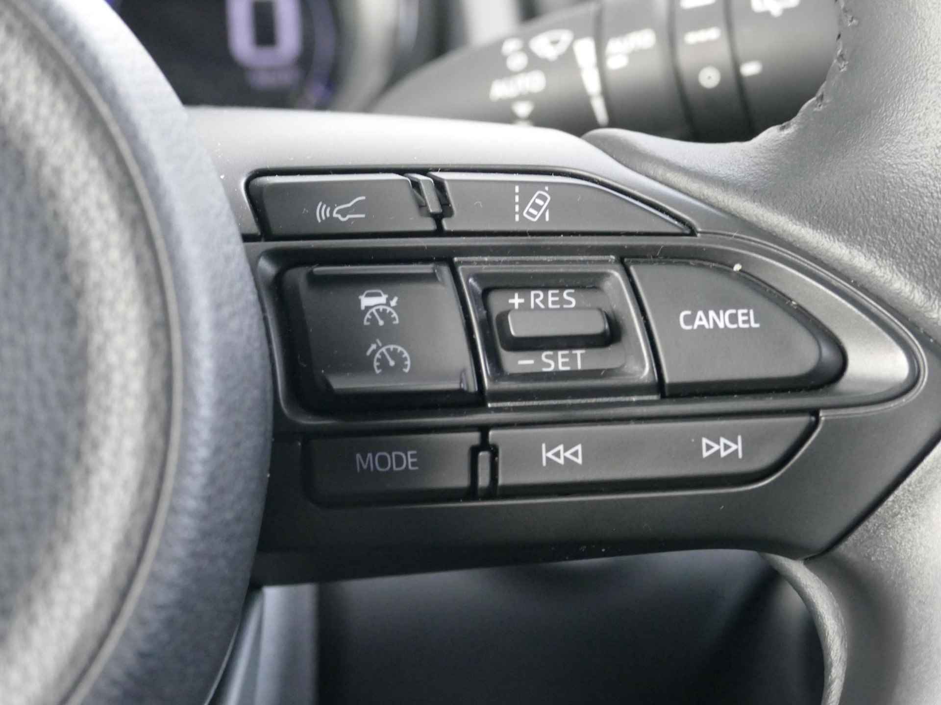 Mazda 2 Hybrid 1.5 Select | AUTOMAAT | Unieke Kleur | RIJKLAARPRIJS! - 11/21