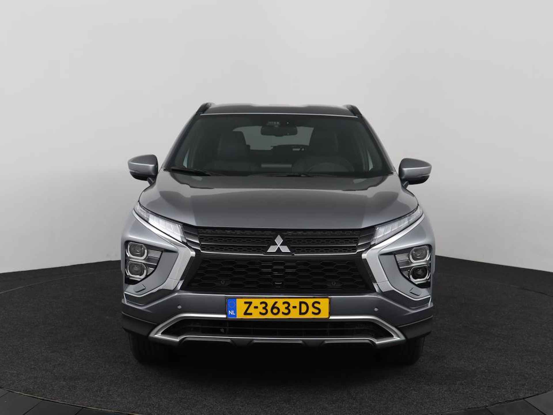 Mitsubishi Eclipse Cross 2.4 PHEV Intense+ | Navigatie | Stoelverwarming | Climate Control | Metallic Lak | LED Koplampen | Cruise Control | - 13/57