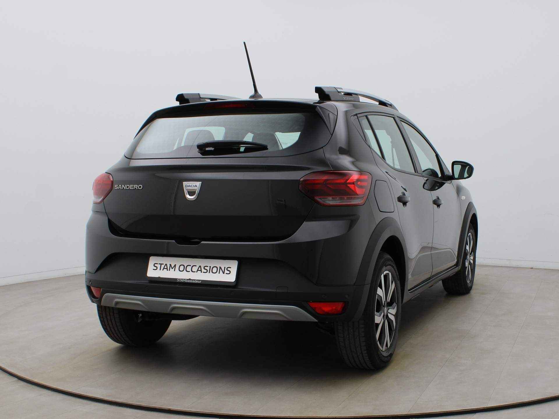 Dacia SANDERO Stepway TCe 90pk Comfort Camera | Climate | Navi | Parksens. v+a - 19/35