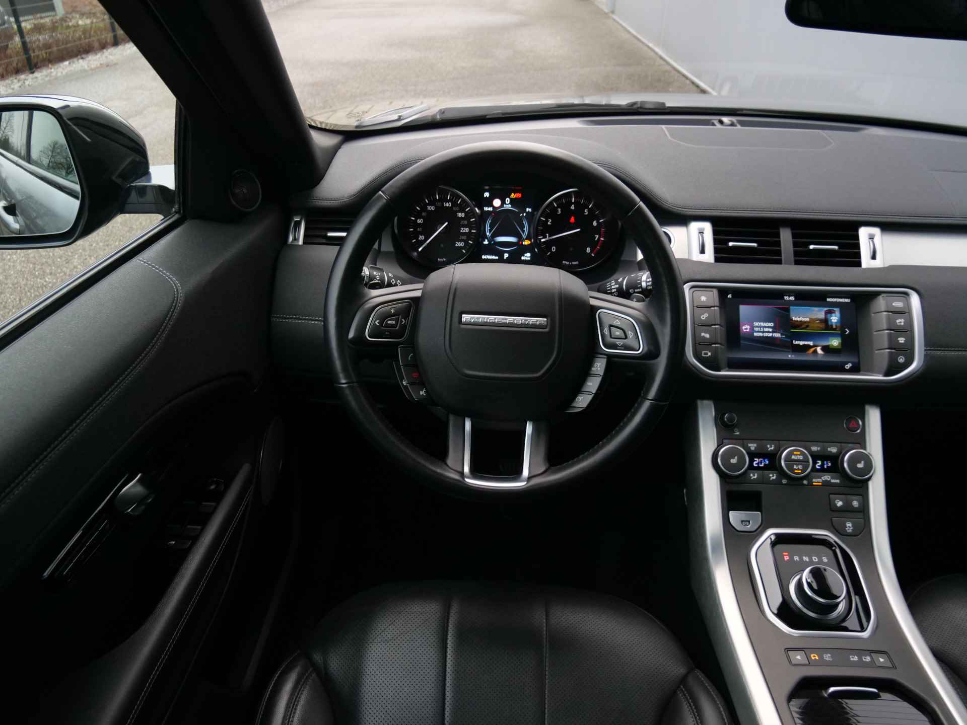 Land Rover Range Rover Evoque 2.0 Si4 HSE Dynamic 241 Pk Automaat Navigatie / Camera / Leer / Panorama-dak / Trekhaak - 26/44