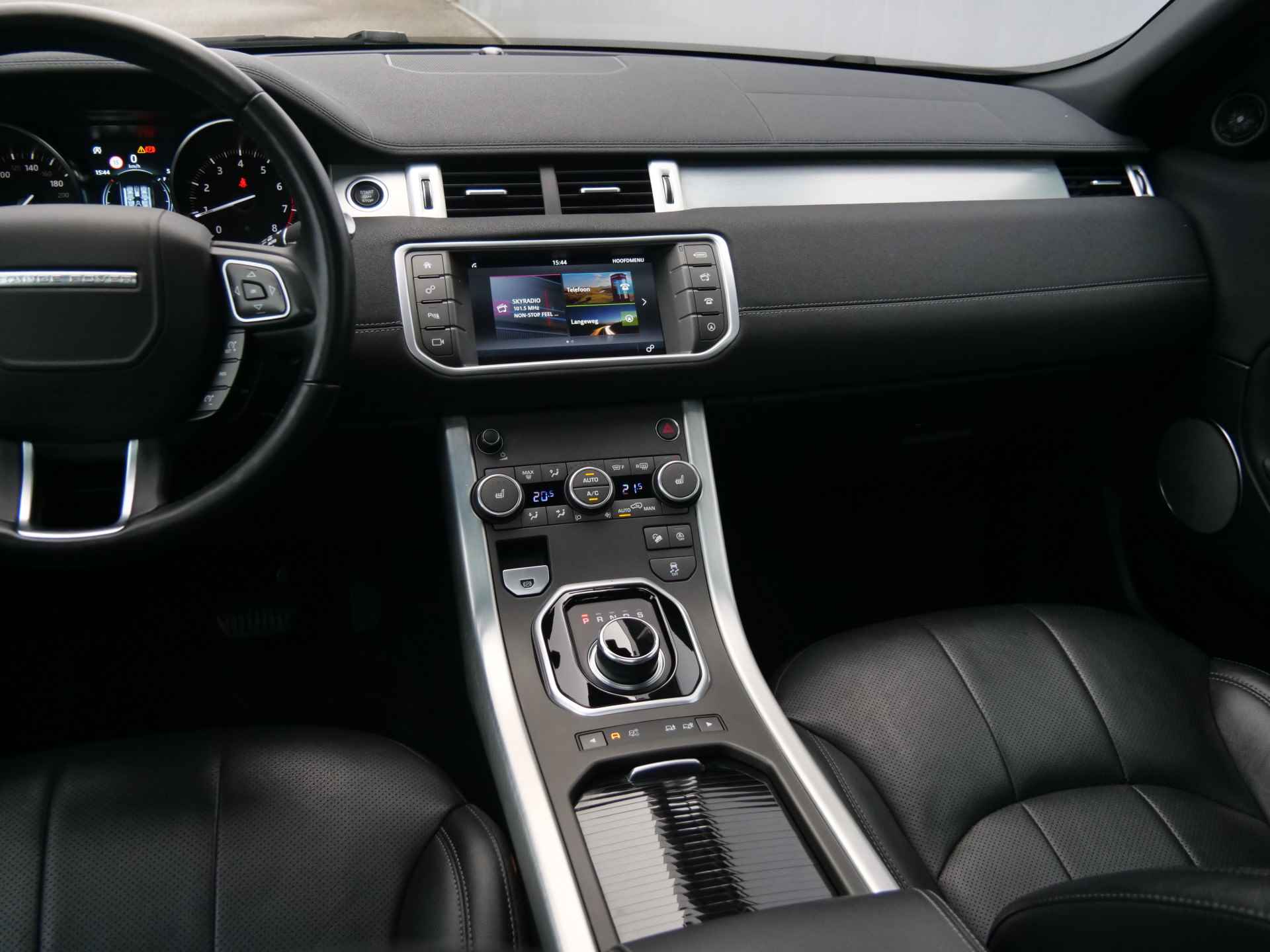 Land Rover Range Rover Evoque 2.0 Si4 HSE Dynamic 241 Pk Automaat Navigatie / Camera / Leer / Panorama-dak / Trekhaak - 36/44