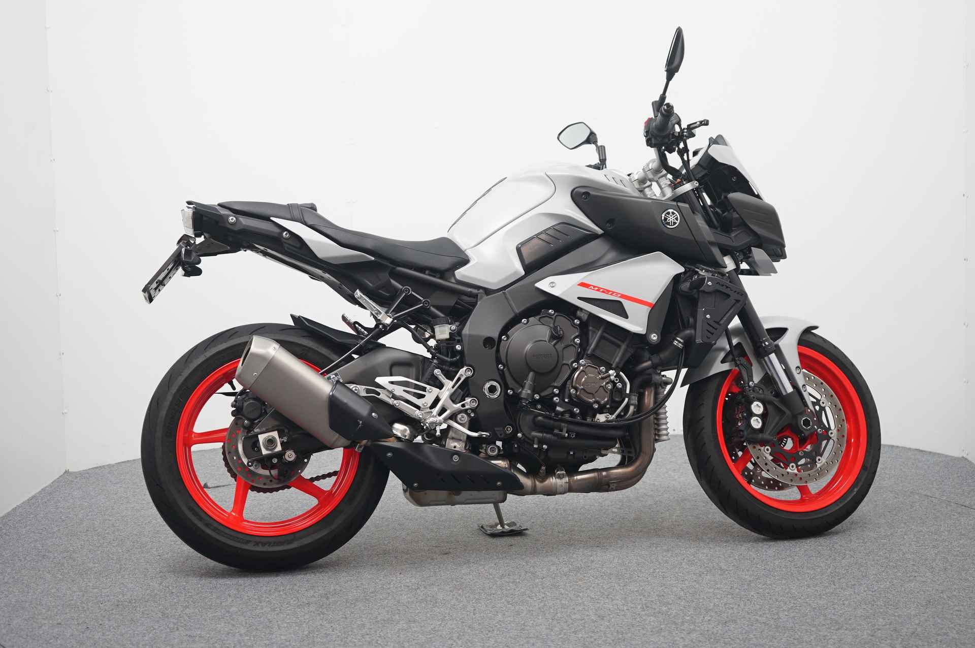 Yamaha MT-10 ABS-TCS-QS GERESERVEERD RS