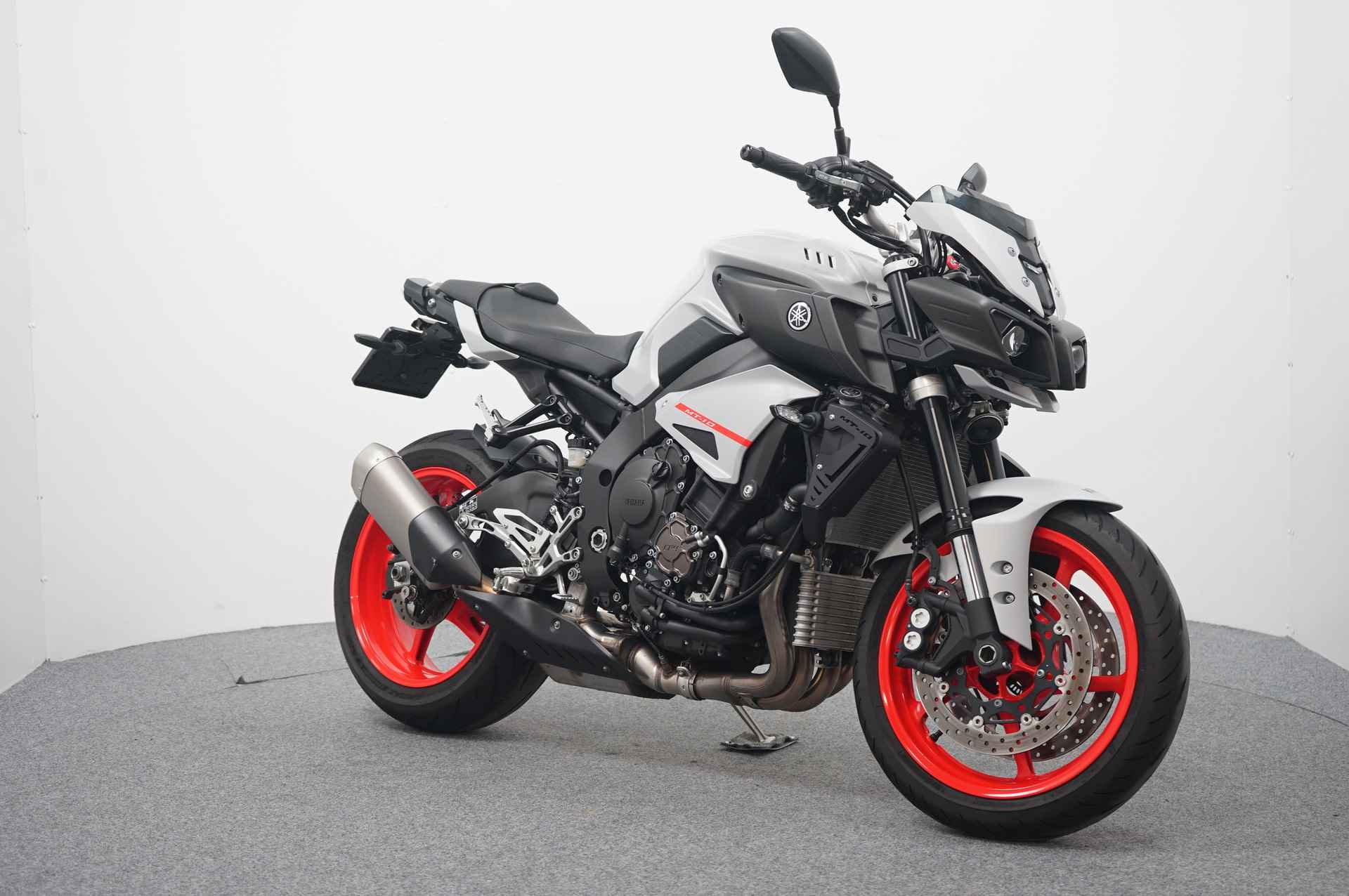 Yamaha MT-10 ABS-TCS-QS - 2/17