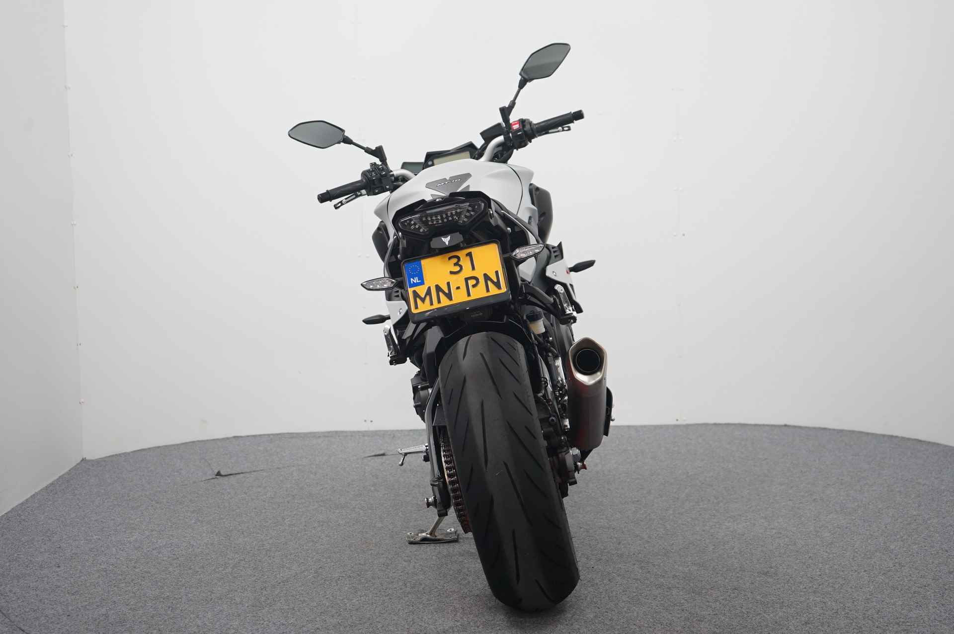 Yamaha MT-10 ABS-TCS-QS - 7/17