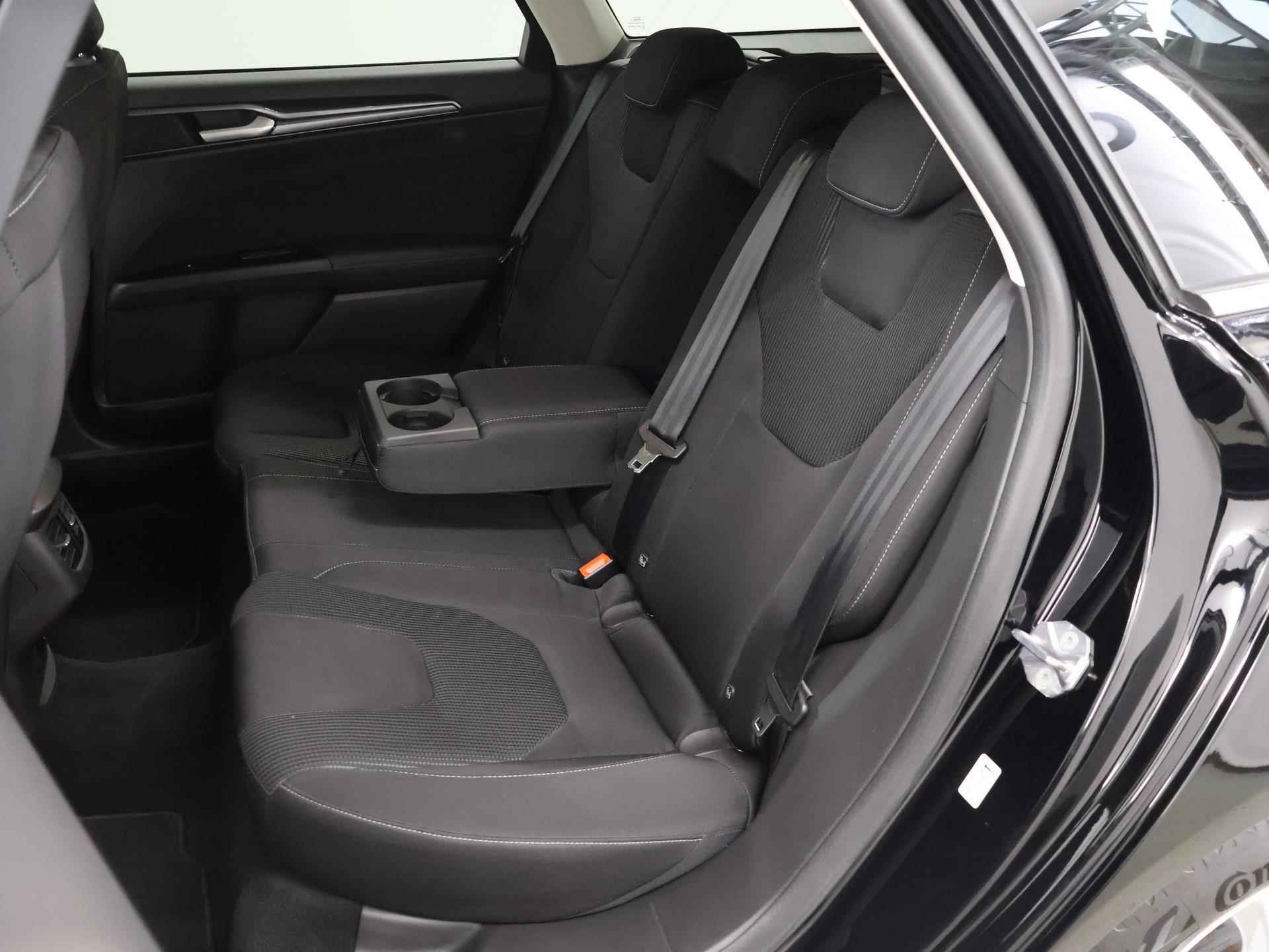 Ford Mondeo Wagon 2.0 IVCT HEV Titanium | Adaptive Cruise Control | Elekt. Voorstoelen met geheugen | Elekt. Achterklep | Winter pack | - 11/44