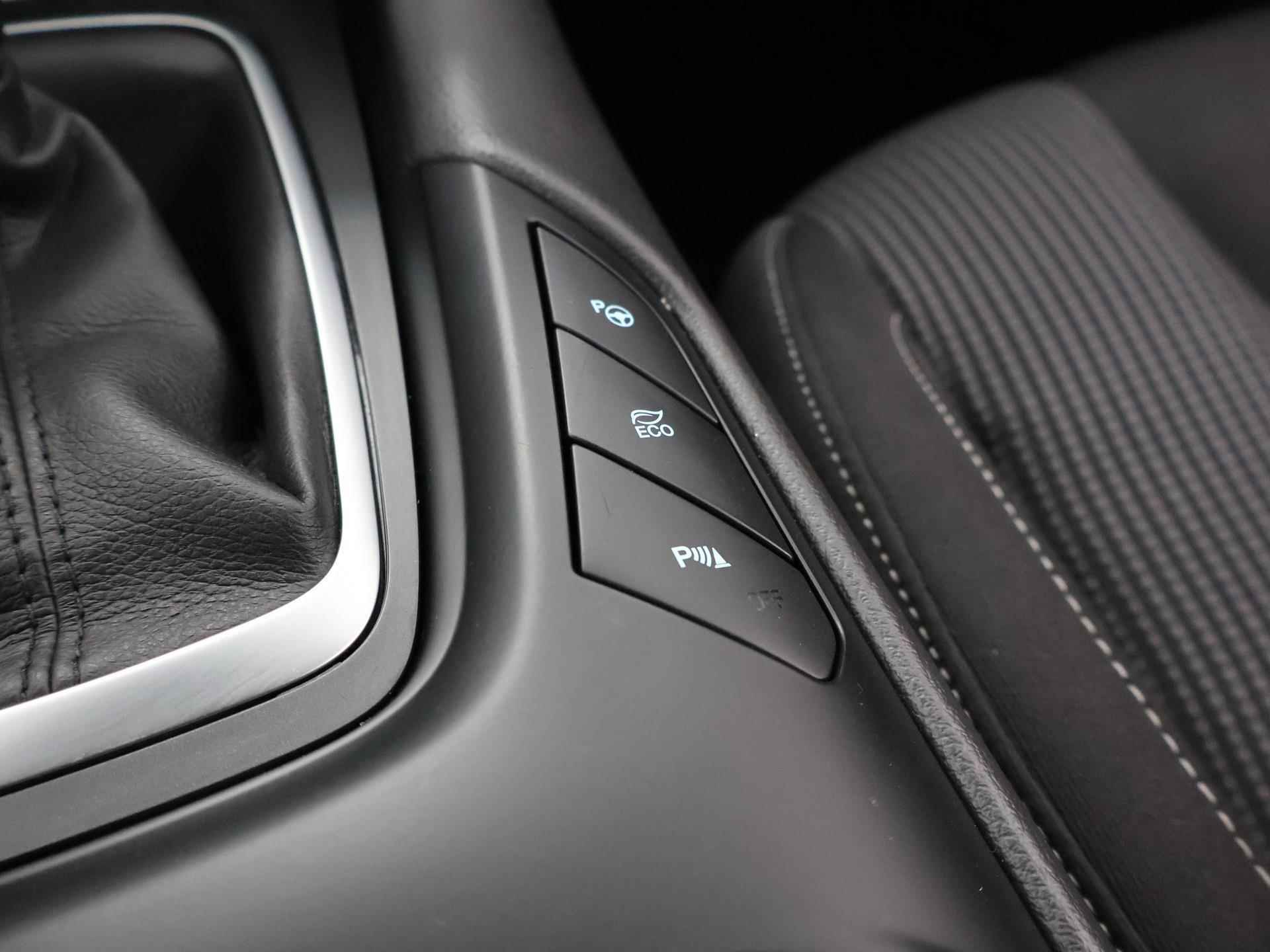 Ford Mondeo Wagon 2.0 IVCT HEV Titanium | Adaptive Cruise Control | Elekt. Voorstoelen met geheugen | Elekt. Achterklep | Winter pack | - 26/44