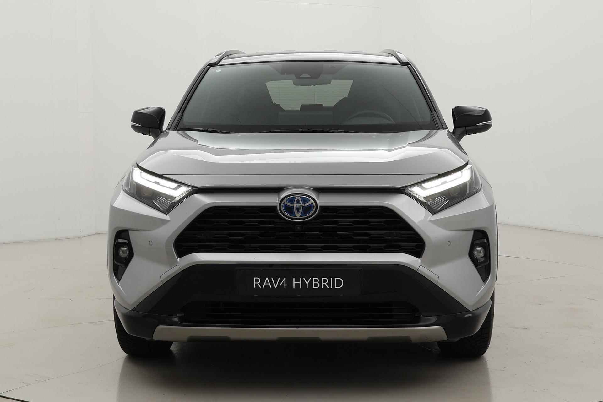 Toyota RAV4 2.5 Hybrid AWD Bi-Tone | Navigatie | 360 camera | Digitale binnenspiegel | Dodehoek detectie | Apple Carplay / Android Auto - 17/41