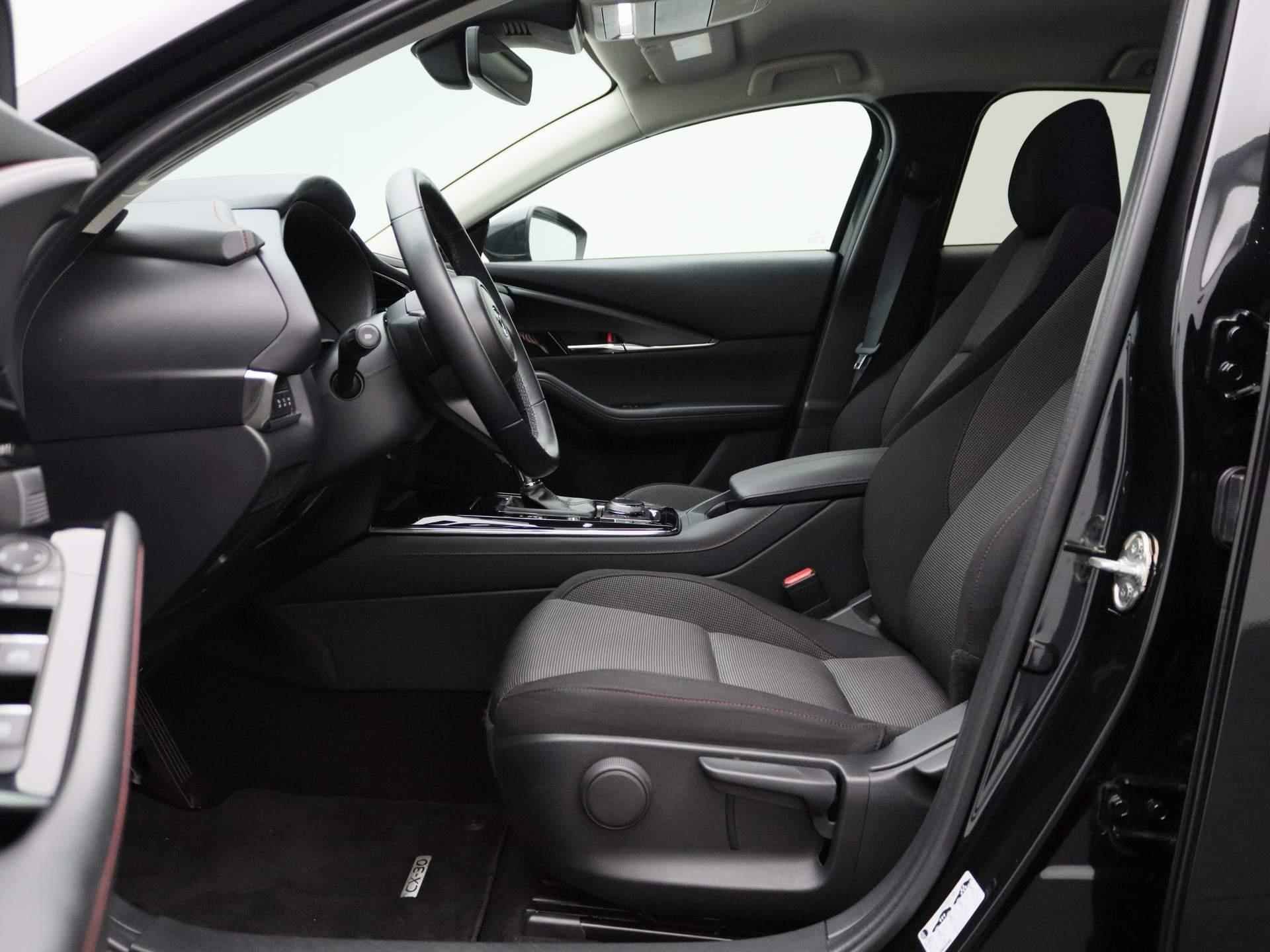 Mazda CX-30 2.0 e-SkyActiv-G M Hybrid Sportive | BOSE AUDIO | APPLE CARPLAY | ANDOID AUTO| CLIMATE CONTROL | STOELVERWARMING | ACHTERUITRIJCAMERA | ADAPTIVE CRUISE-CONTROL | ELEKTRISCHE ACHTERKLEP | HEAD-UP DISPLAY | - 16/39