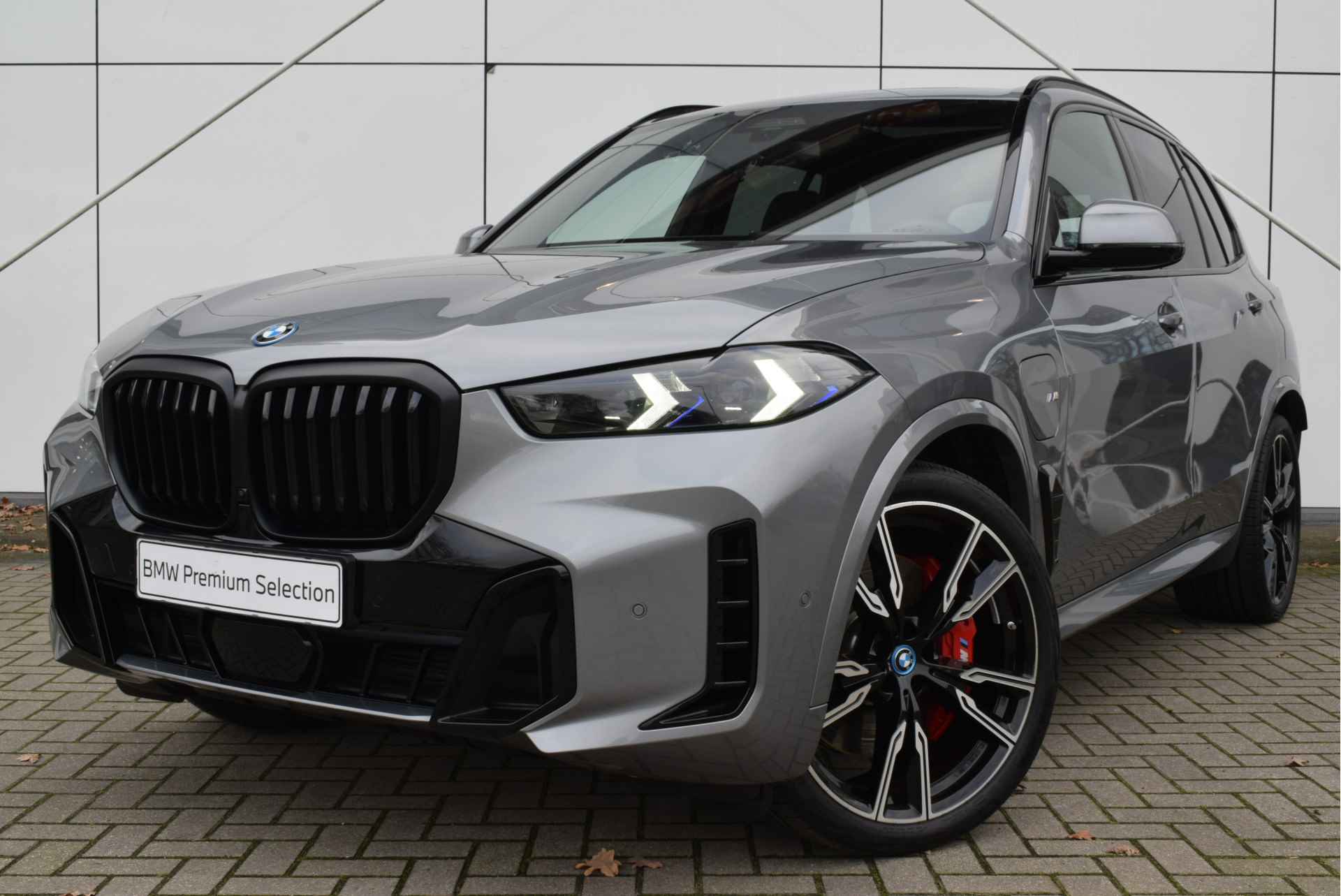 BMW X5 xDrive50e High Executive M Sport Automaat / Panoramadak Sky Lounge / Trekhaak / Parking Assistant Professional / Soft-Close / Stoelventilatie / Comfort Access - 37/37