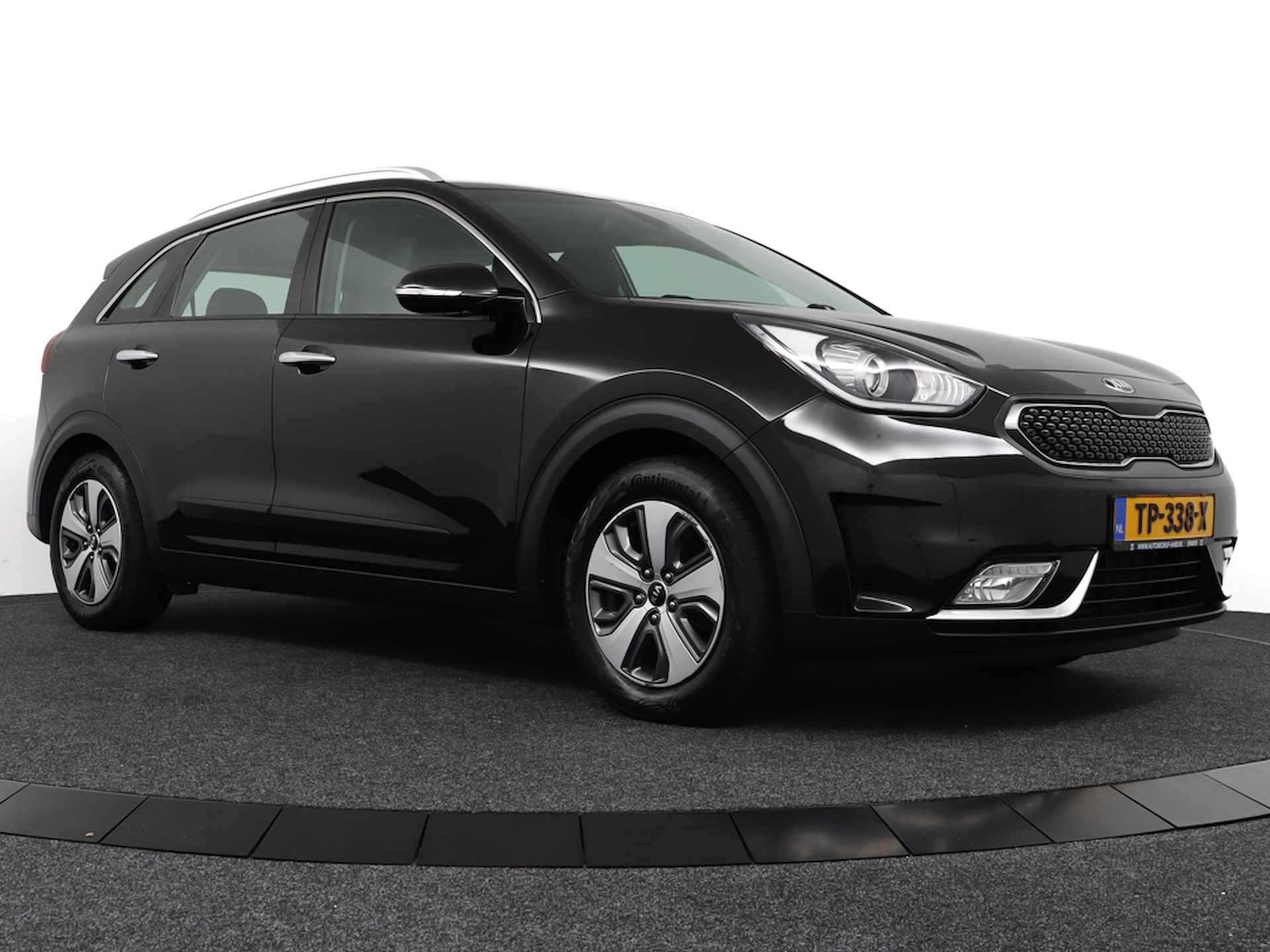 Kia Niro 1.6 GDI HYBRID DYNAMICLINE DCT6 AUTOMAAT ECC/CRUISE/NAV/CAMERA/REGEN.SENS/PARK.SENS/AFN.TREKHAAK - 6/46