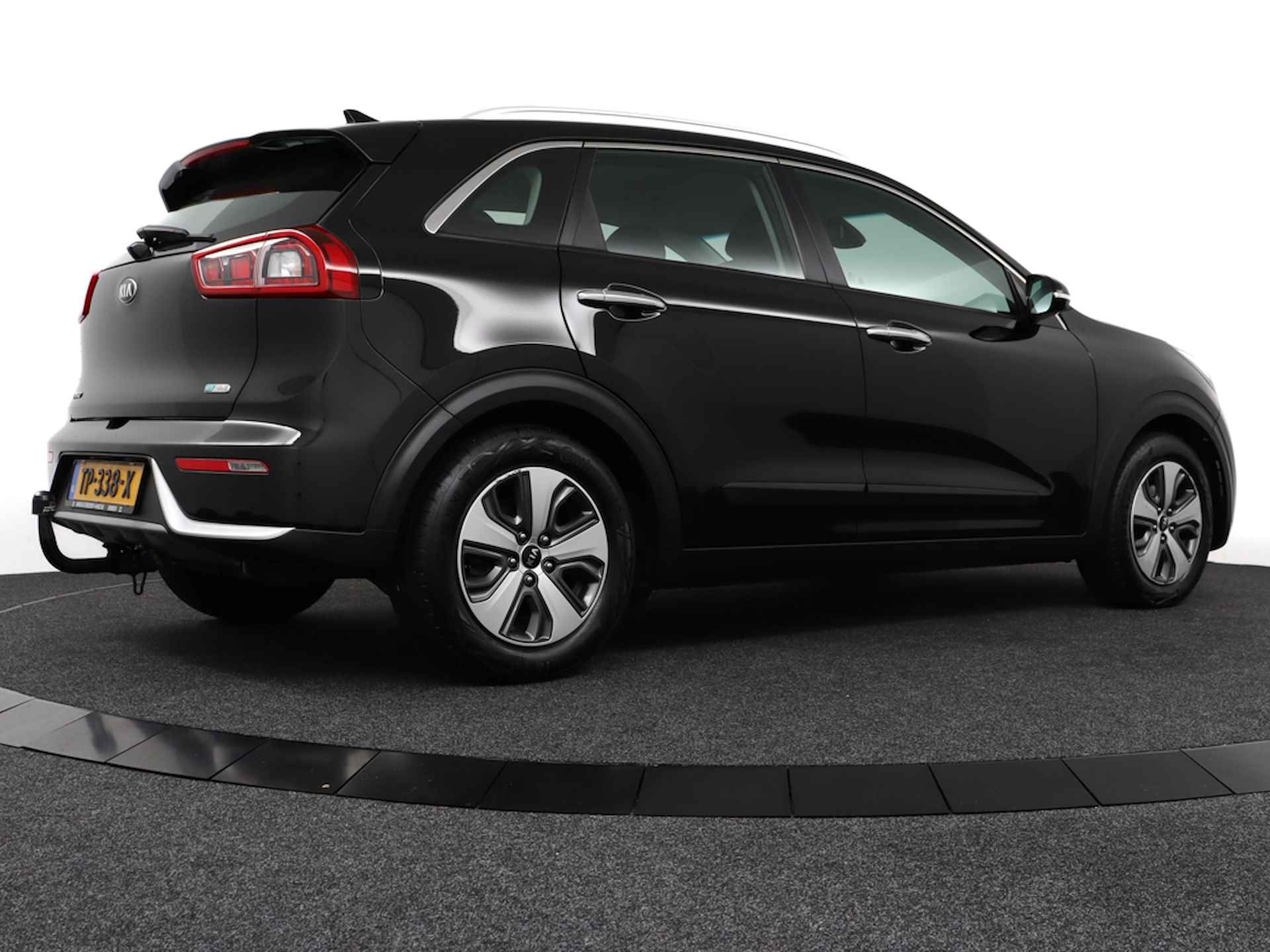 Kia Niro 1.6 GDI HYBRID DYNAMICLINE DCT6 AUTOMAAT ECC/CRUISE/NAV/CAMERA/REGEN.SENS/PARK.SENS/AFN.TREKHAAK - 10/46