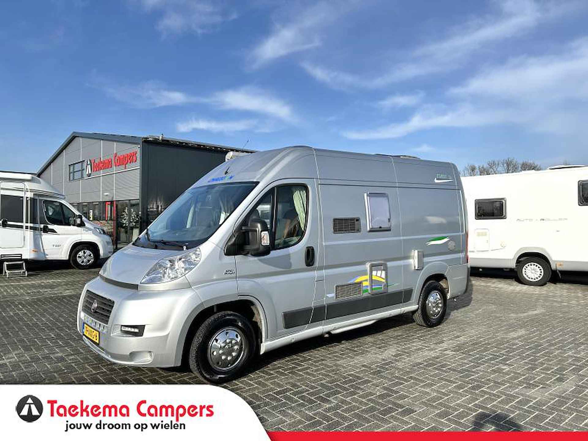 Chausson Twist SD Dwarsbed/2009/5.40m/Euro4