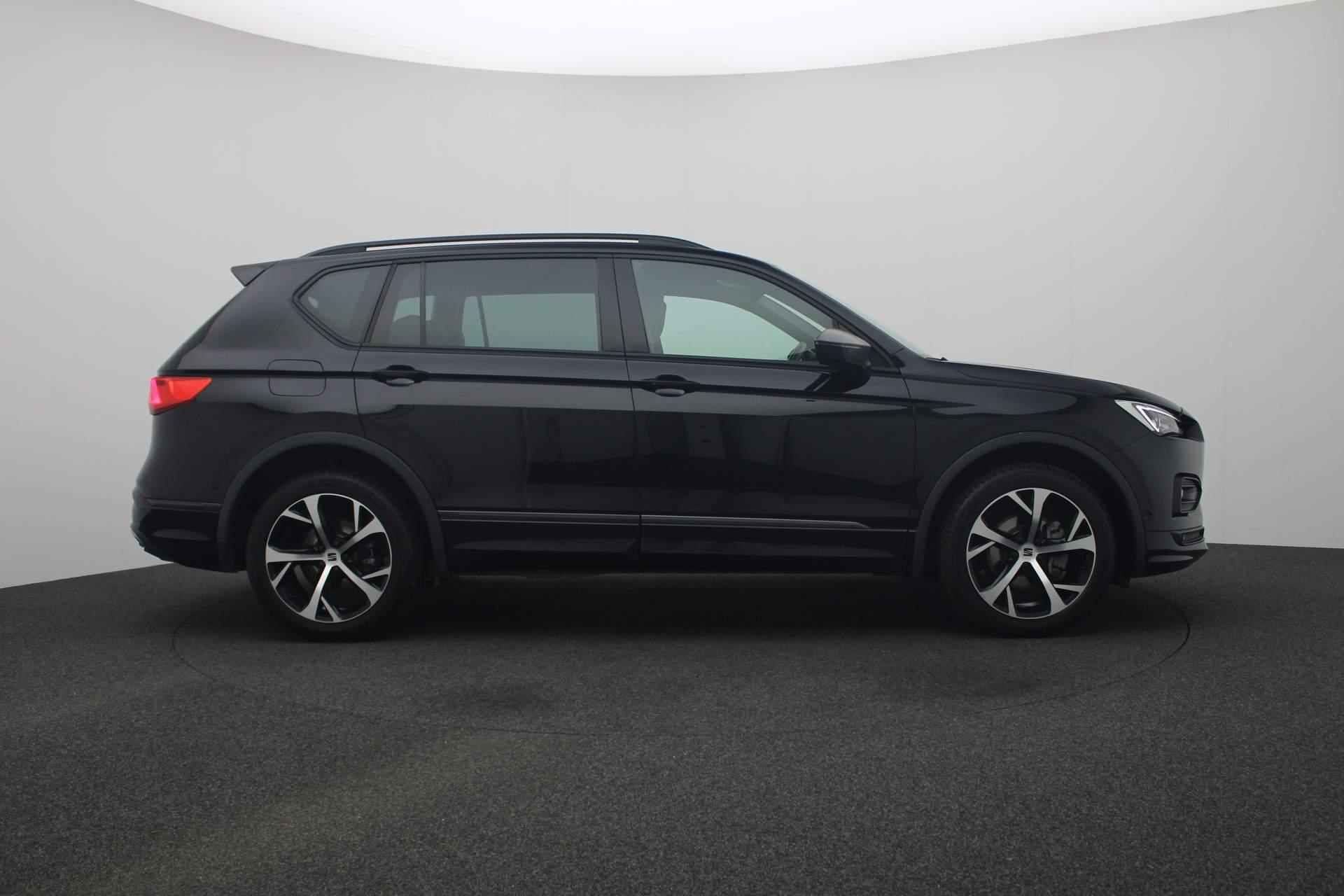 SEAT Tarraco 7 pers. 1.5 TSI 150PK DSG FR | Trekhaak | Geheugenstoel | Stoel-/achterbankverwarming | Camera | Navi | Sportonderstel | ACC | Keyless - 18/43