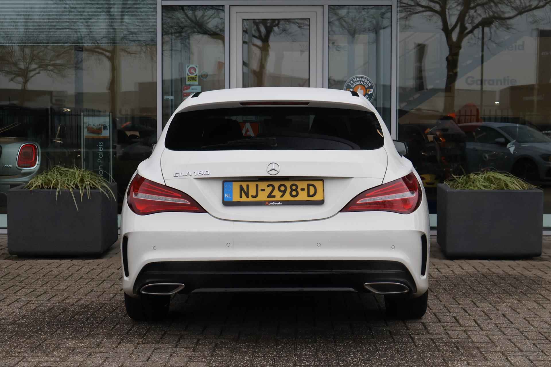 Mercedes CLA-Klasse Shooting Brake 180 AMG-LINE I Navi I LED I Night Pakket I Parkeersensoren - 14/43