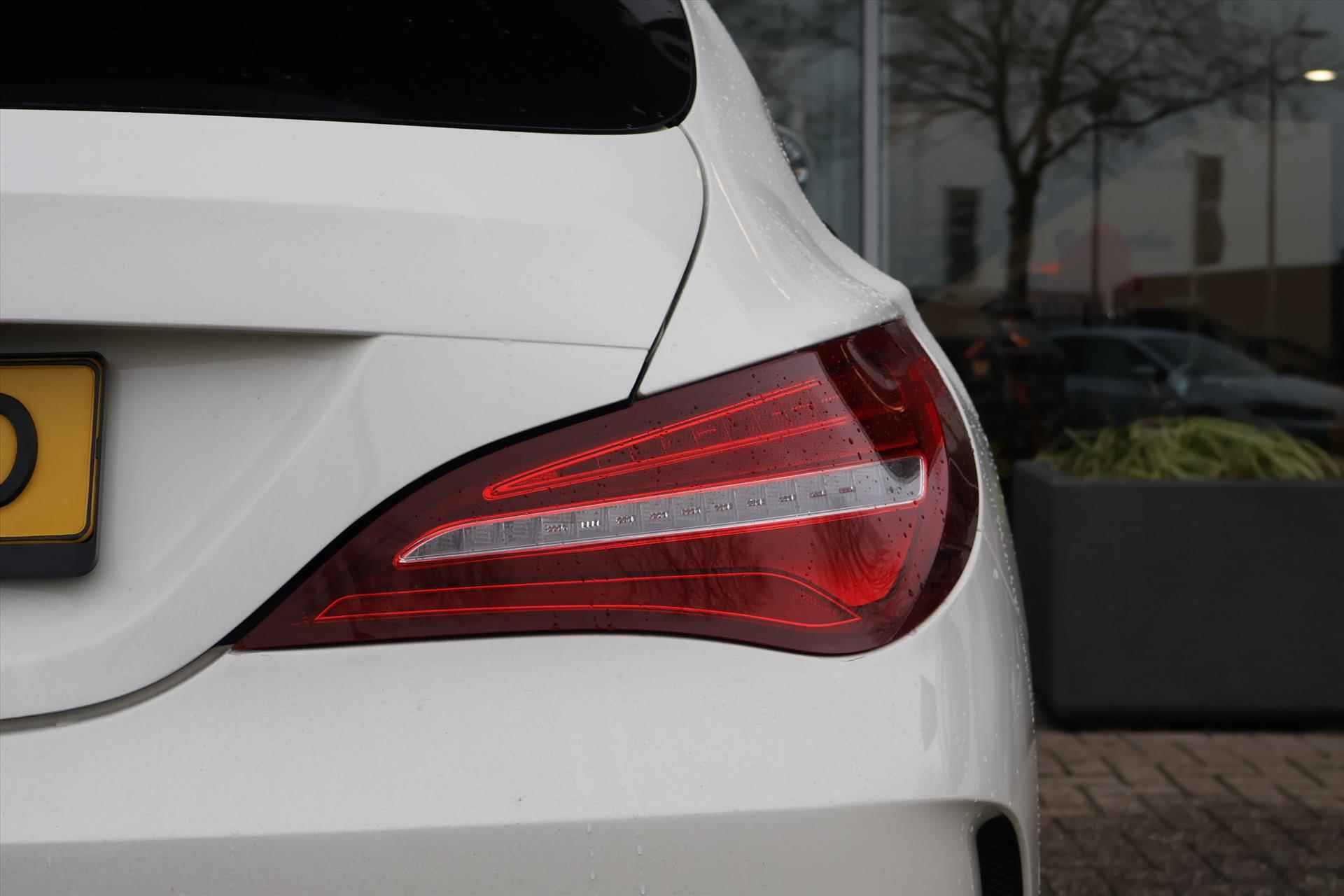 Mercedes CLA-Klasse Shooting Brake 180 AMG-LINE I Navi I LED I Night Pakket I Parkeersensoren - 34/43