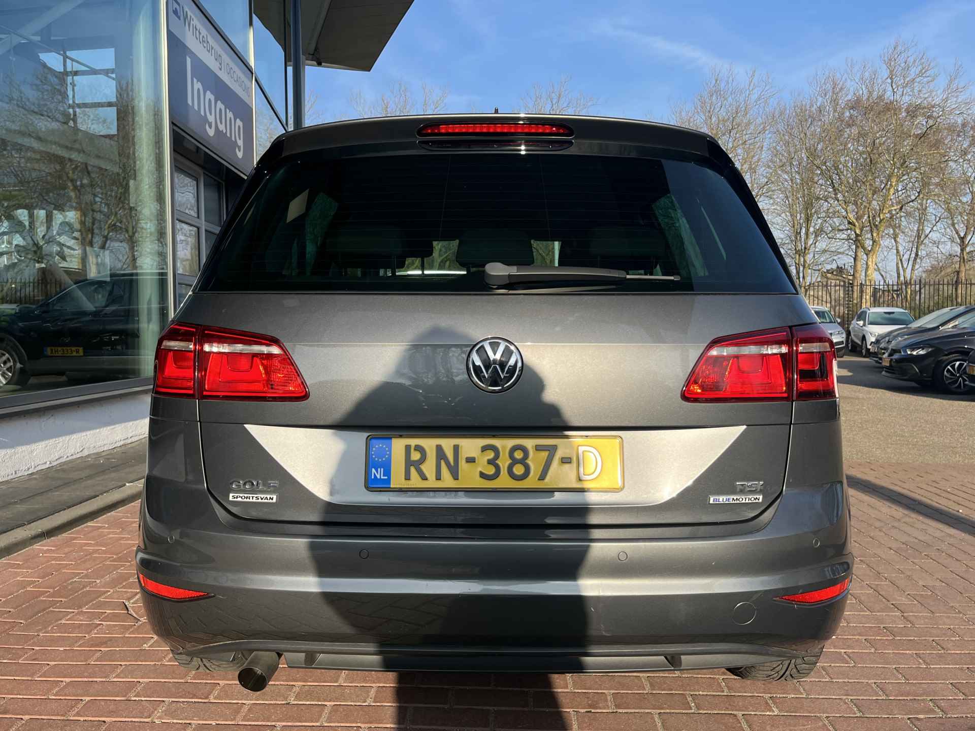 Volkswagen Golf Sportsvan 1.0 TSI Comfortline / Automaat / Cruise control / Navigatie / Climate control / Parkeersensoren - 13/26