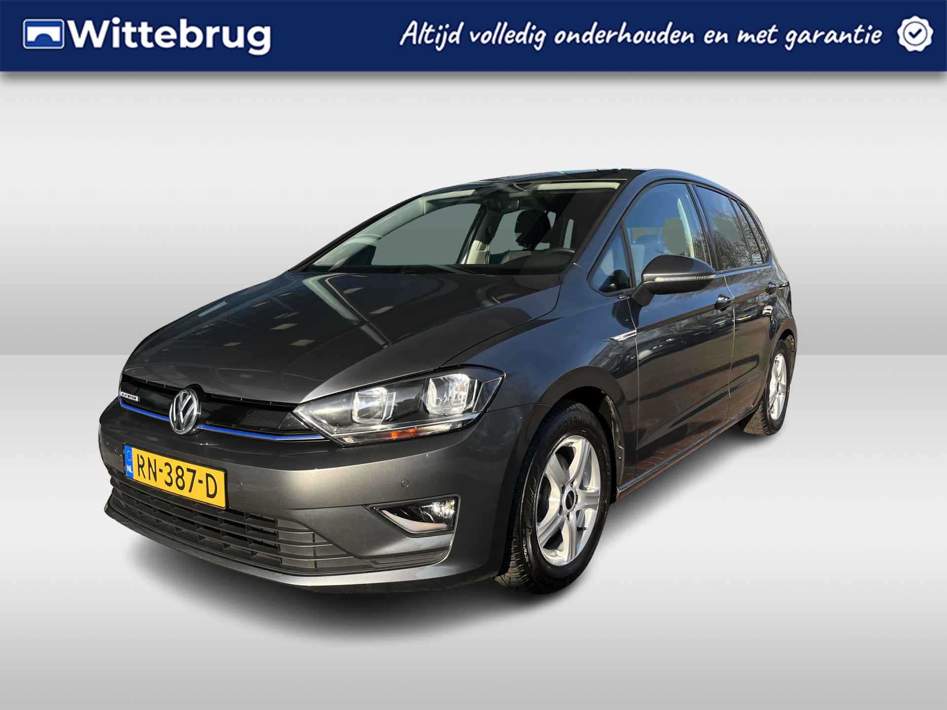 Volkswagen Golf Sportsvan 1.0 TSI Comfortline / Automaat / Cruise control / Navigatie / Climate control / Parkeersensoren