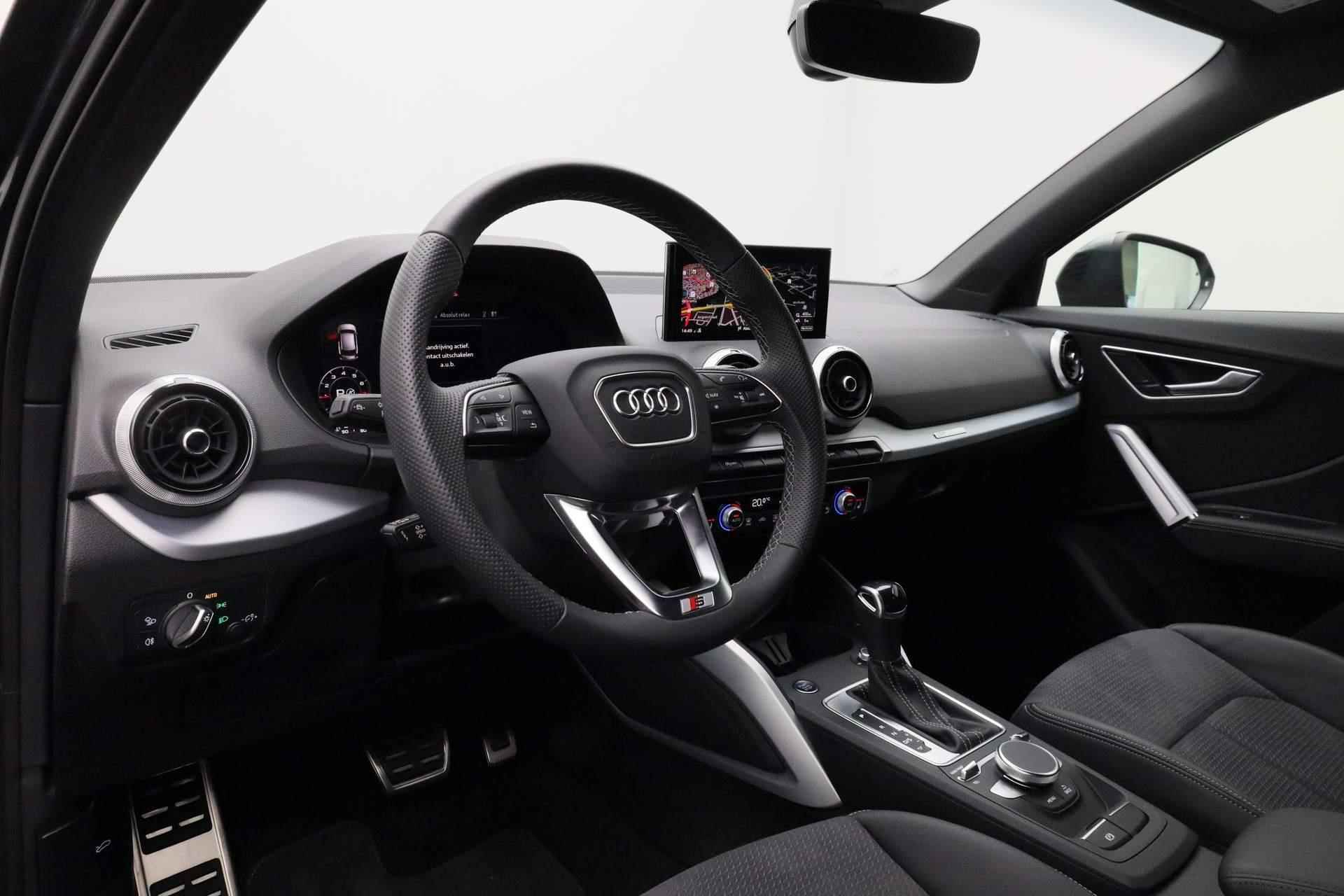 Audi Q2 35 TFSI 150PK S-tronic S Edition | Trekhaak | Matrix LED | Keyless | 19 inch | Leer/alcantara | Navi | ACC - 3/40