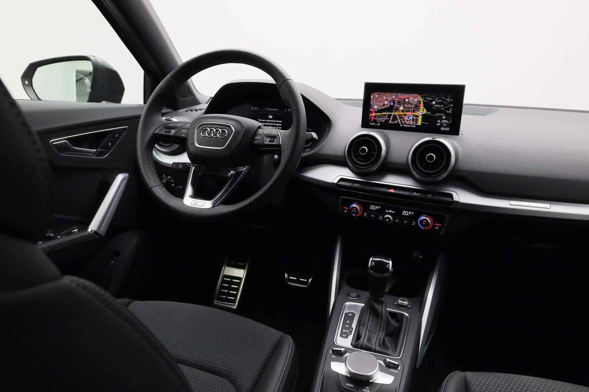 Audi Q2 35 TFSI 150PK S-tronic S Edition | Trekhaak | Matrix LED | Keyless | 19 inch | Leer/alcantara | Navi | ACC - 24/40