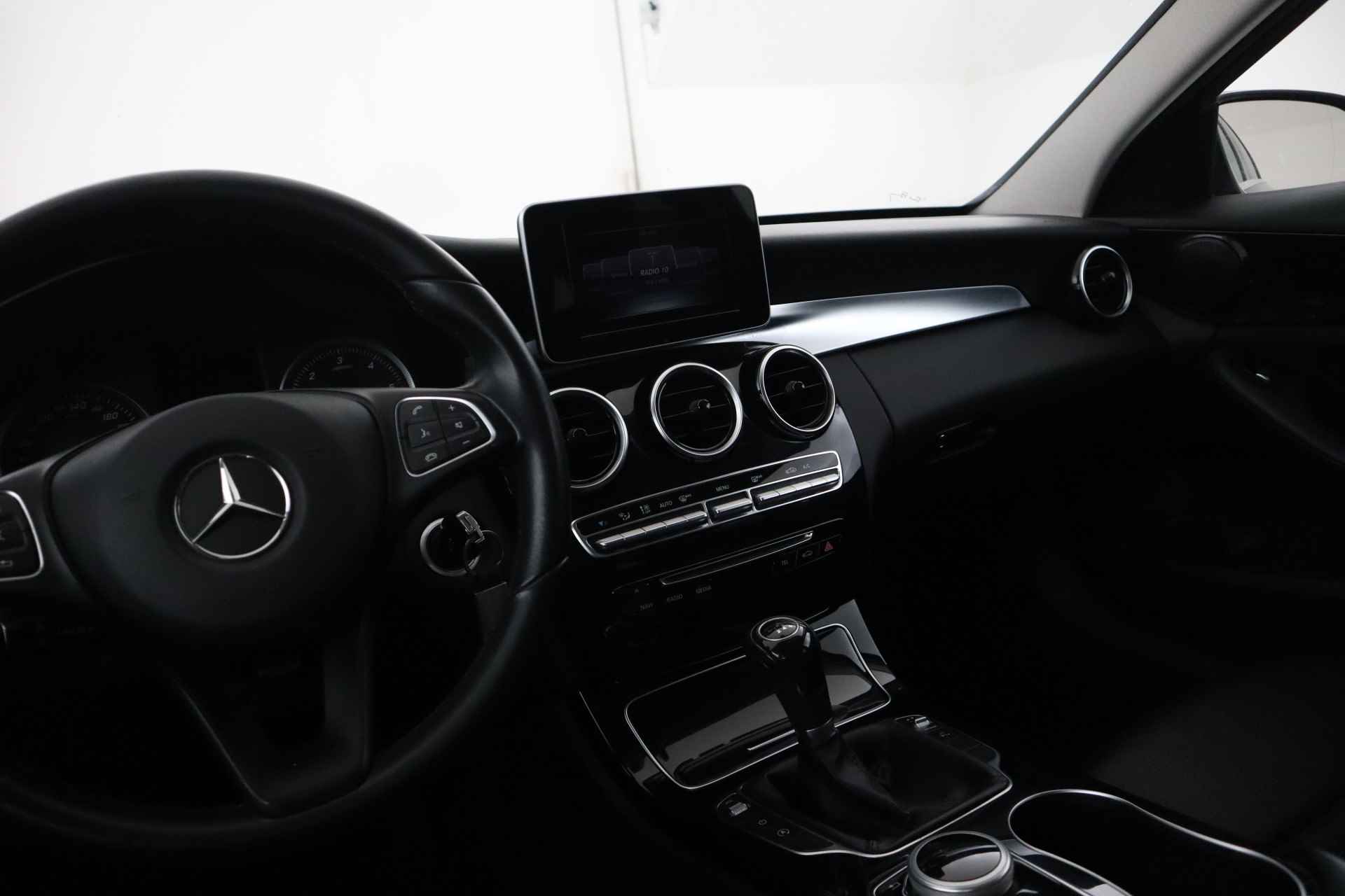 Mercedes-Benz C-Klasse Estate 180 CDI Prestige Vol leer, Panorama, wegklapbare trekhaak - 22/41