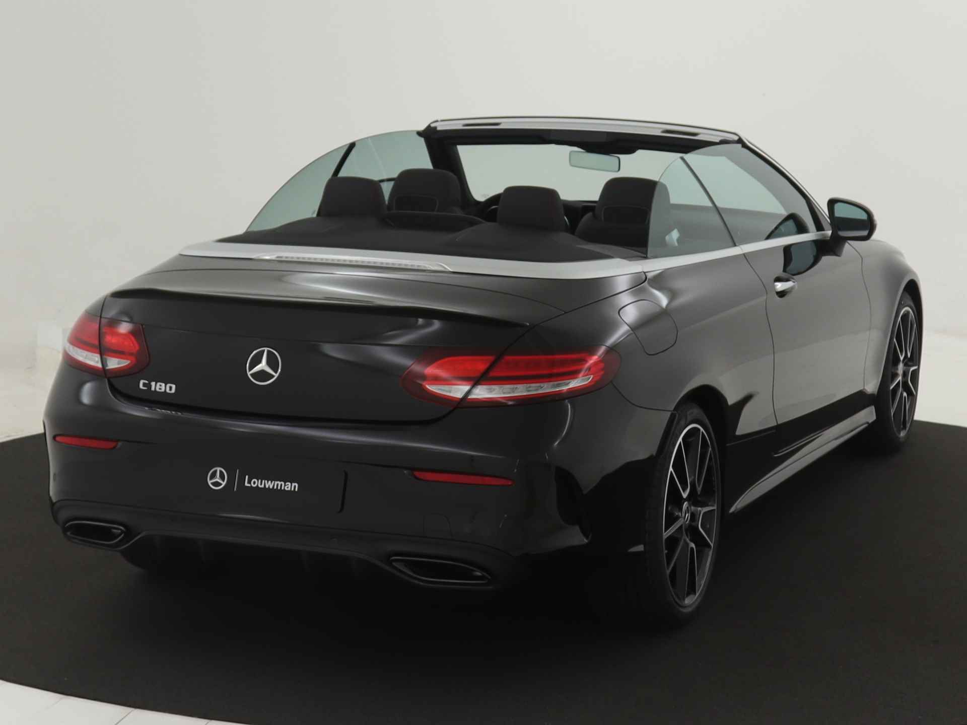 Mercedes-Benz C-Klasse Cabrio 180 AMG Nightpakket | Aircap/Airscarf | Burmester Audio | Dode Hoek Ass | Keyless Go | Alarm | Car Play | Inclusief 24 maanden Mercedes-Benz Certified garantie voor Europa. - 14/38