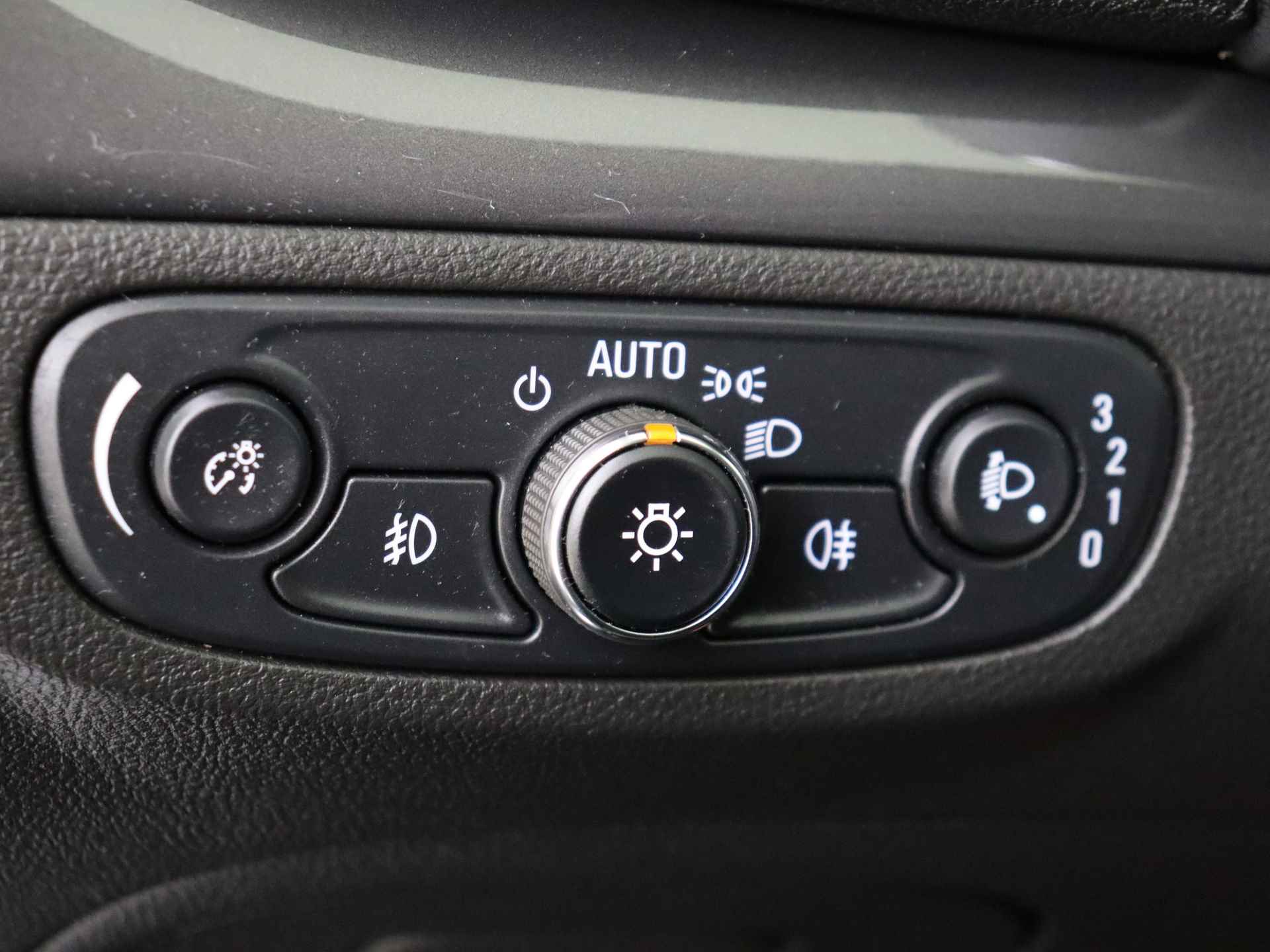 Opel Mokka X 1.4 Turbo Innovation Automaat Limited | Stoel-Stuurverwarming | Trekhaak | Navigatie | Climate Control | - 33/39