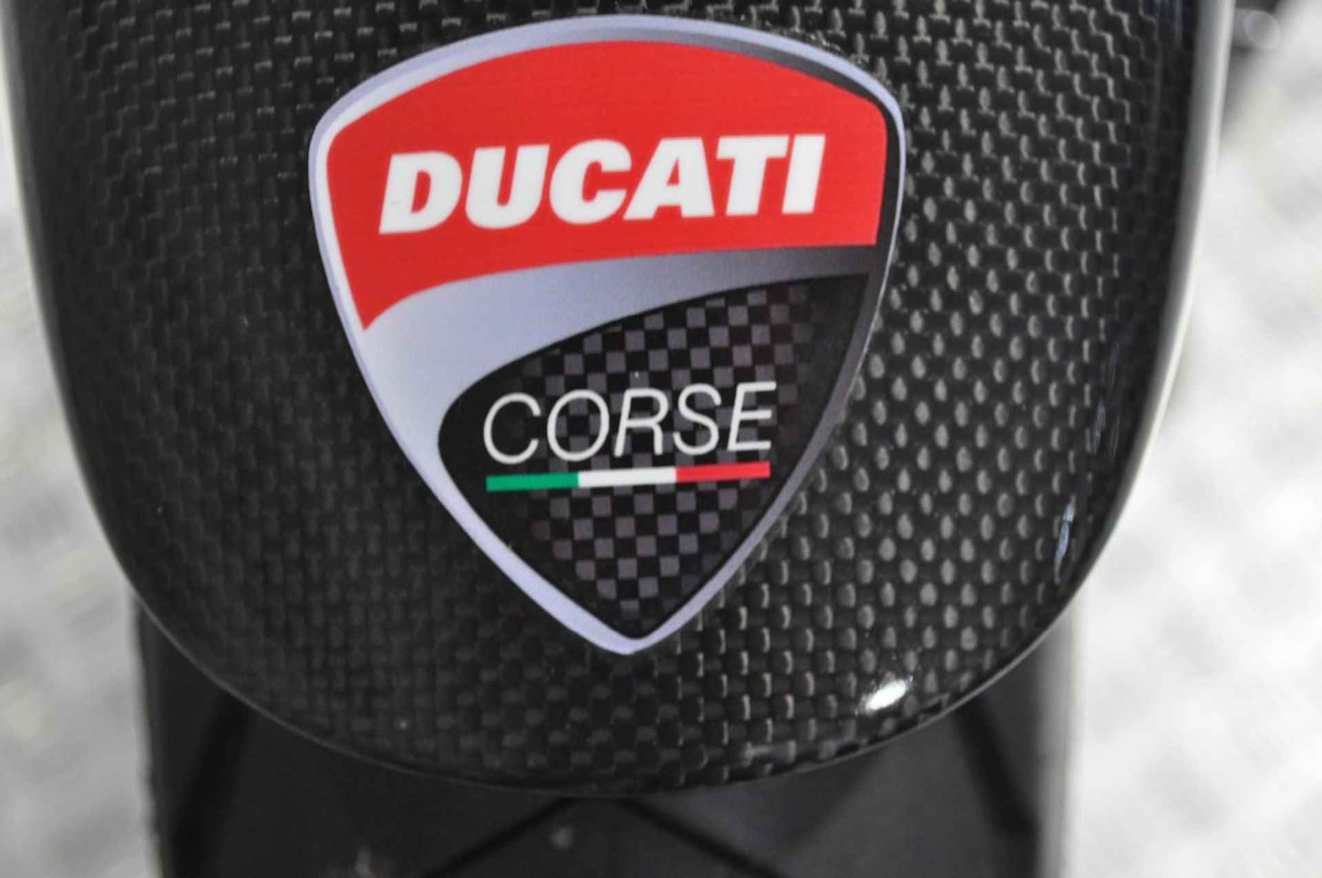 DUCATI Multistrada 1200 S PIKES PEAK   CARBON - 25/26