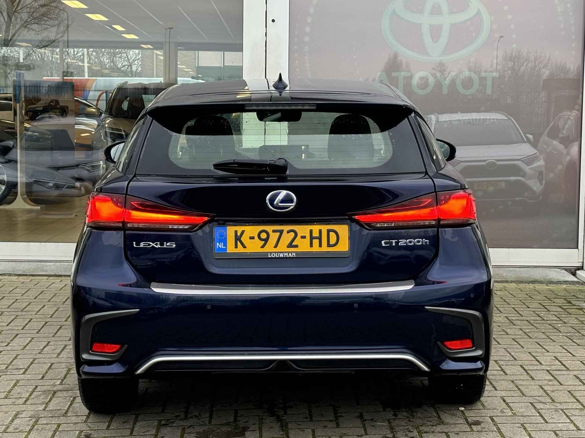 Lexus CT 200h Ultimate Edition | 1e Eigenaar | BTW | NL-auto | LED | Navigatie | NW All-Season banden | Keyless | Apple Carplay/Android Auto | - 7/37