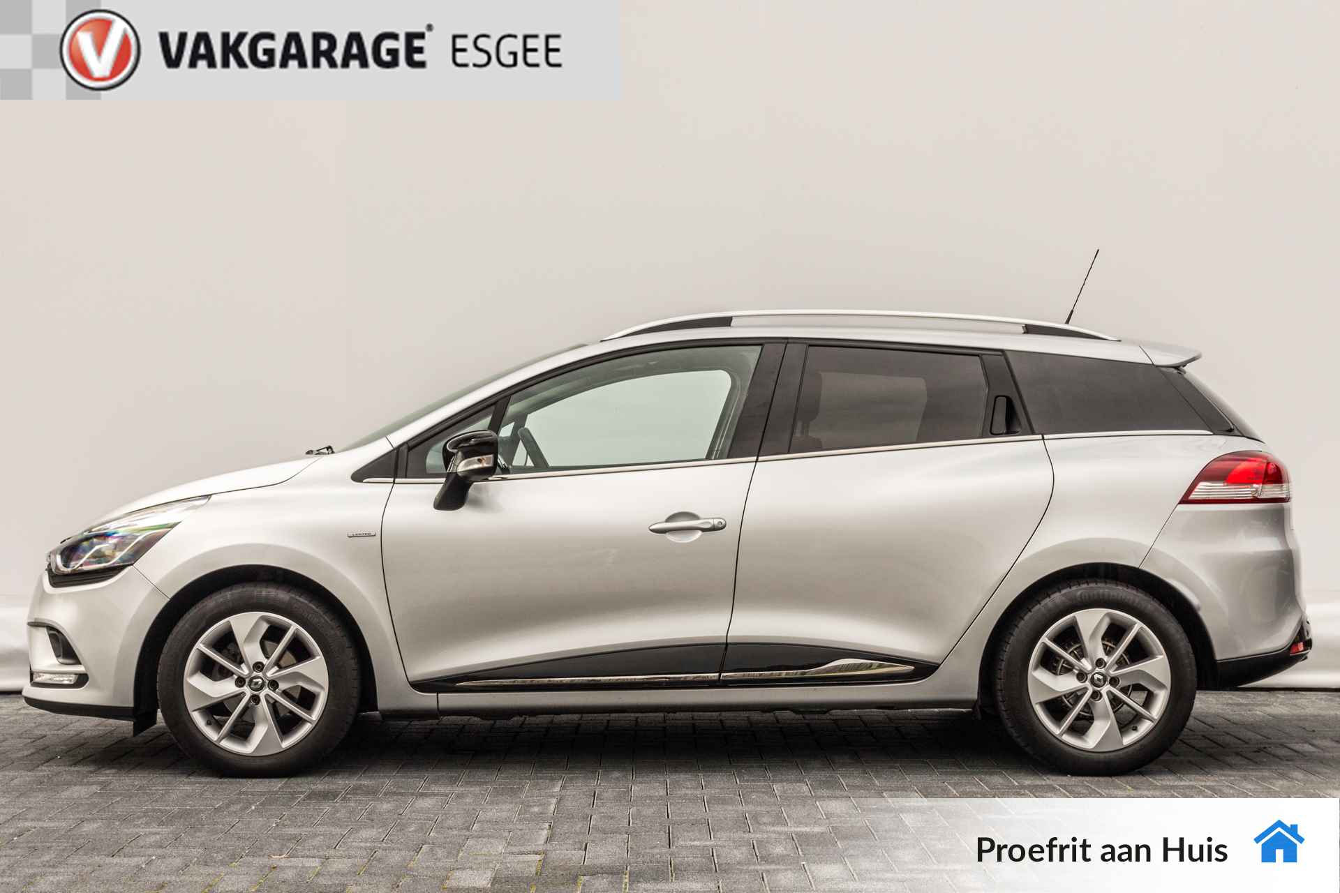 Renault Clio Estate 0.9 TCe Limited Estate RIJKLAAR INCL : GARANTIE Full Map Navi I Bluetooth I PDC achter - 3/32