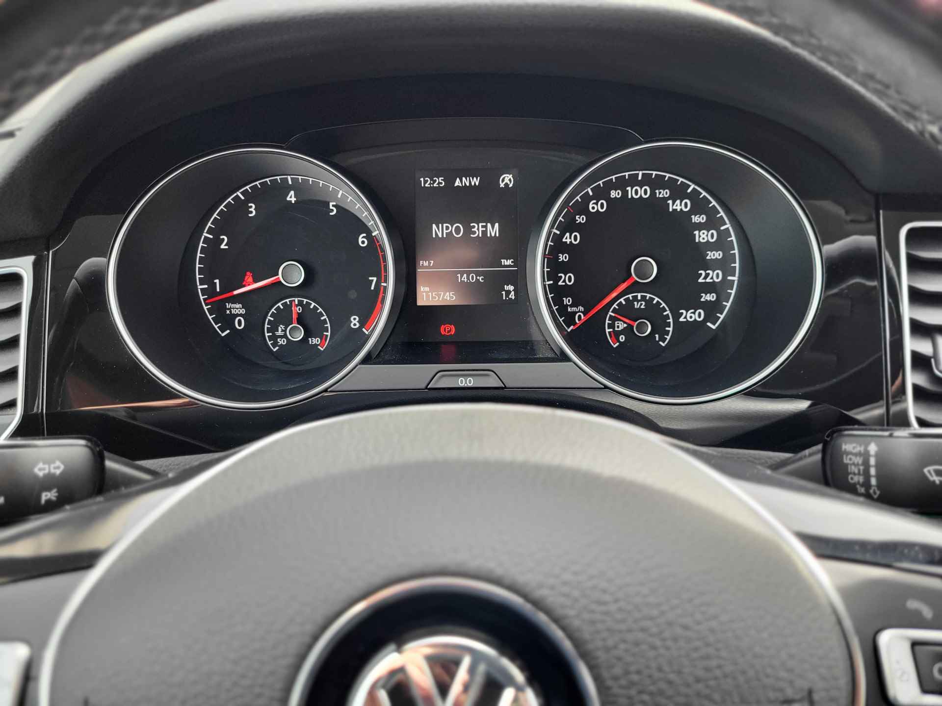 Volkswagen Golf Sportsvan 1.4 TSI Highline, Navi, Xenon, Pdc, Trekhaak, Stoelverw. Rijklaar met beurt & garantie! - 14/31