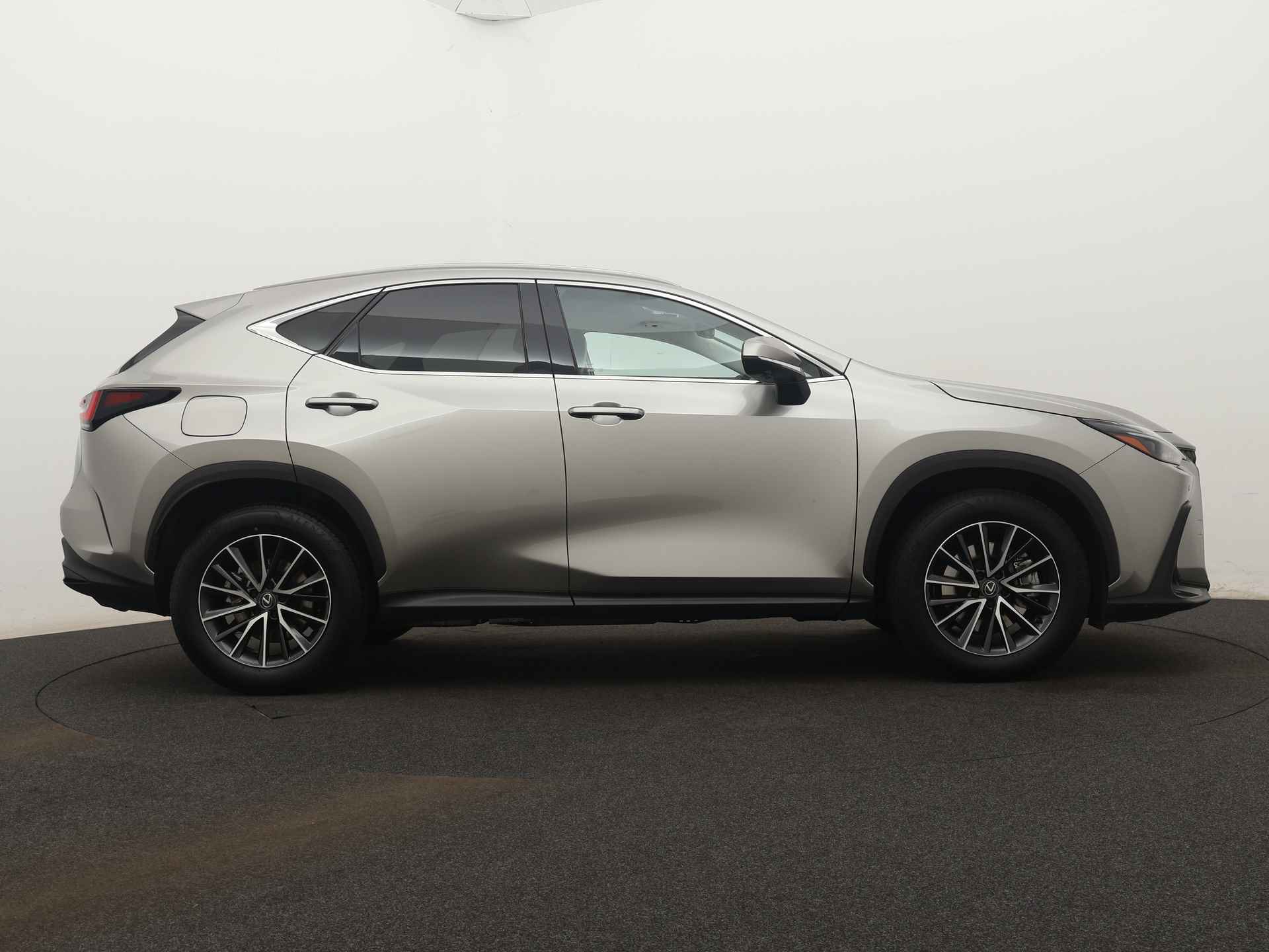 Lexus NX 450h+ AWD Luxury Line | Innovation Pack | - 16/47