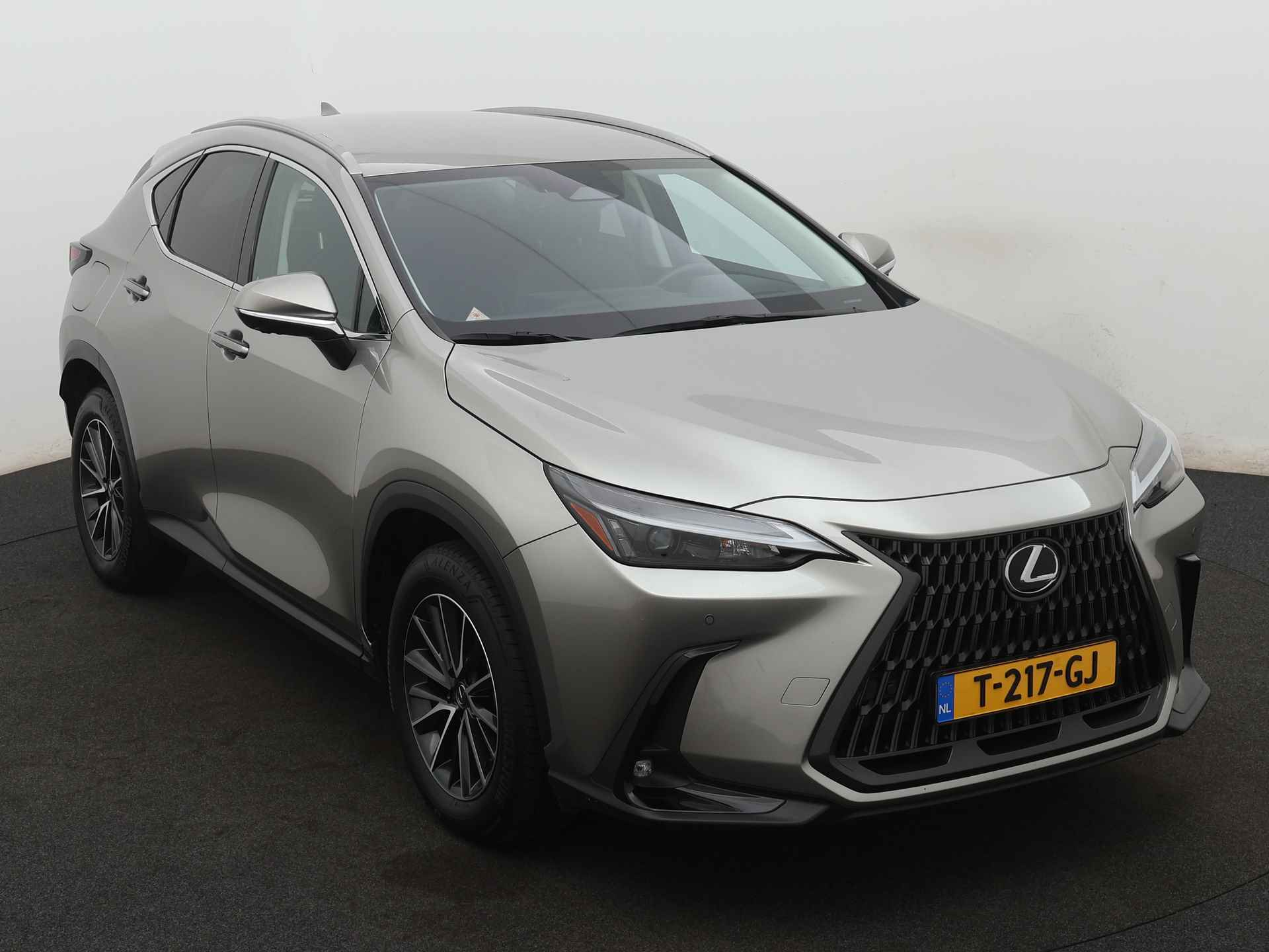 Lexus NX 450h+ AWD Luxury Line | Innovation Pack | - 29/47