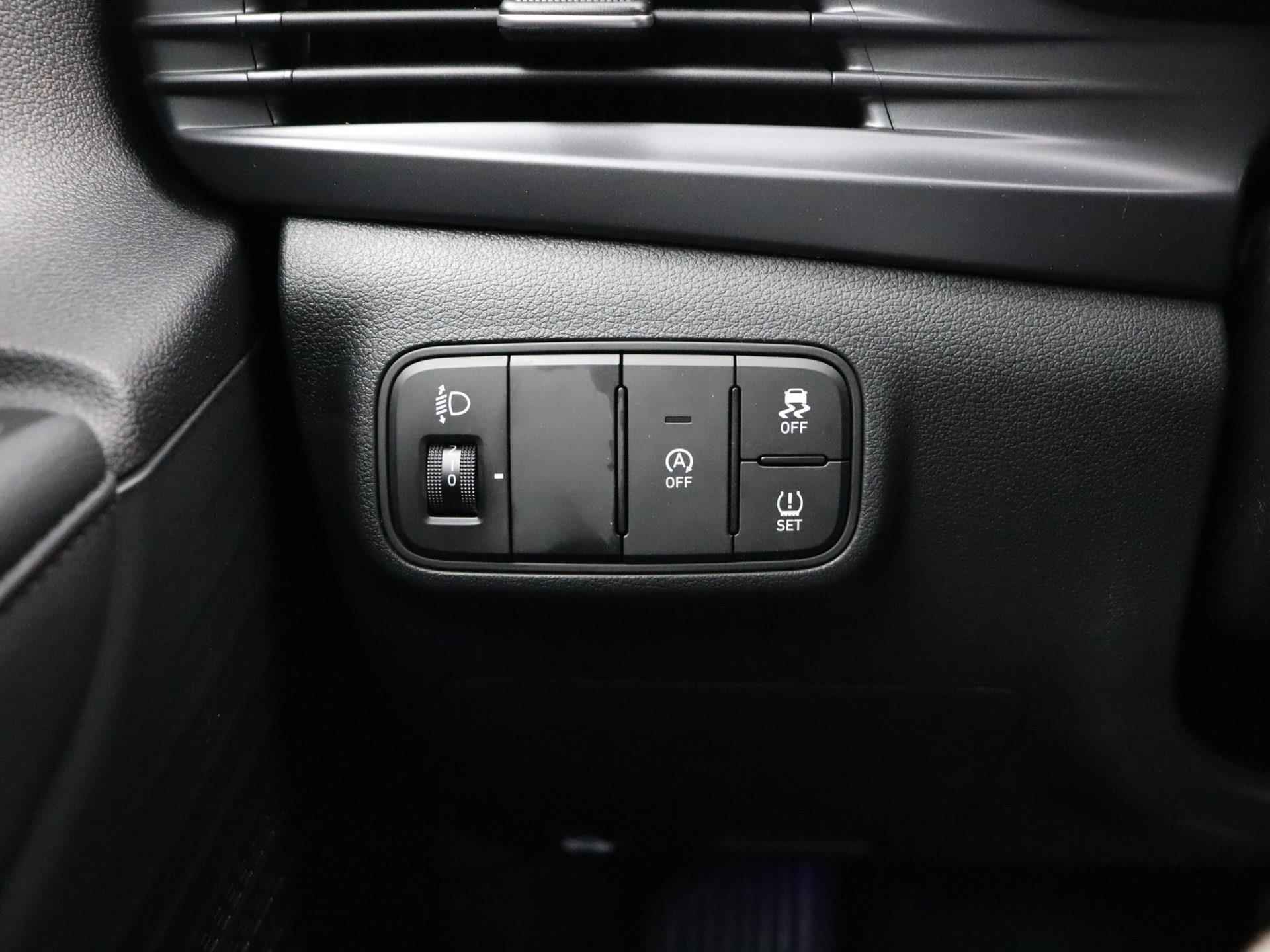Hyundai i20 1.0 T-GDI Comfort | Incl. €2000,- Voorraadactie! | Nieuwste model! | Apple Carplay | Camera | Lm-wielen | Parkeersensoren | - 12/24