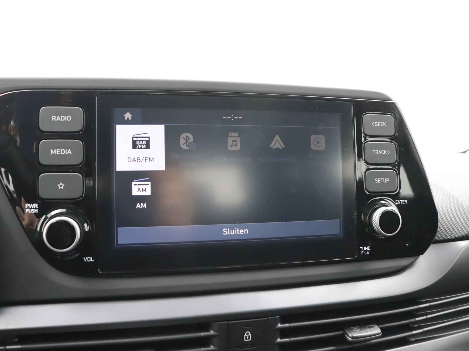 Hyundai i20 1.0 T-GDI Comfort | Incl. €2000,- Voorraadactie! | Nieuwste model! | Apple Carplay | Camera | Lm-wielen | Parkeersensoren | - 15/24