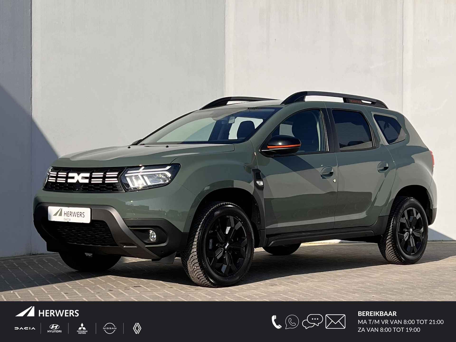 Dacia Duster 1.3 TCe 150 Extreme Automaat / Navigatie / Camera 360° / Apple Carplay Android / All Season banden / - 1/49