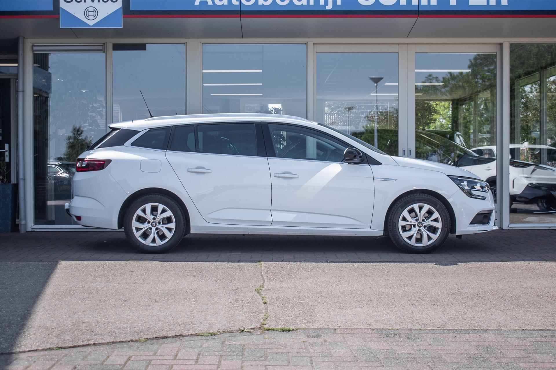 Renault Mégane Estate 1.3 TCe 140pk GPF Limited - 3/27