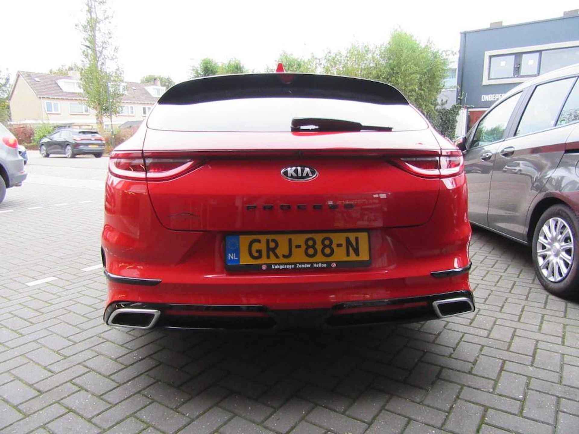 Kia ProCeed 1.4 T-GDI GT-Line - 6/46