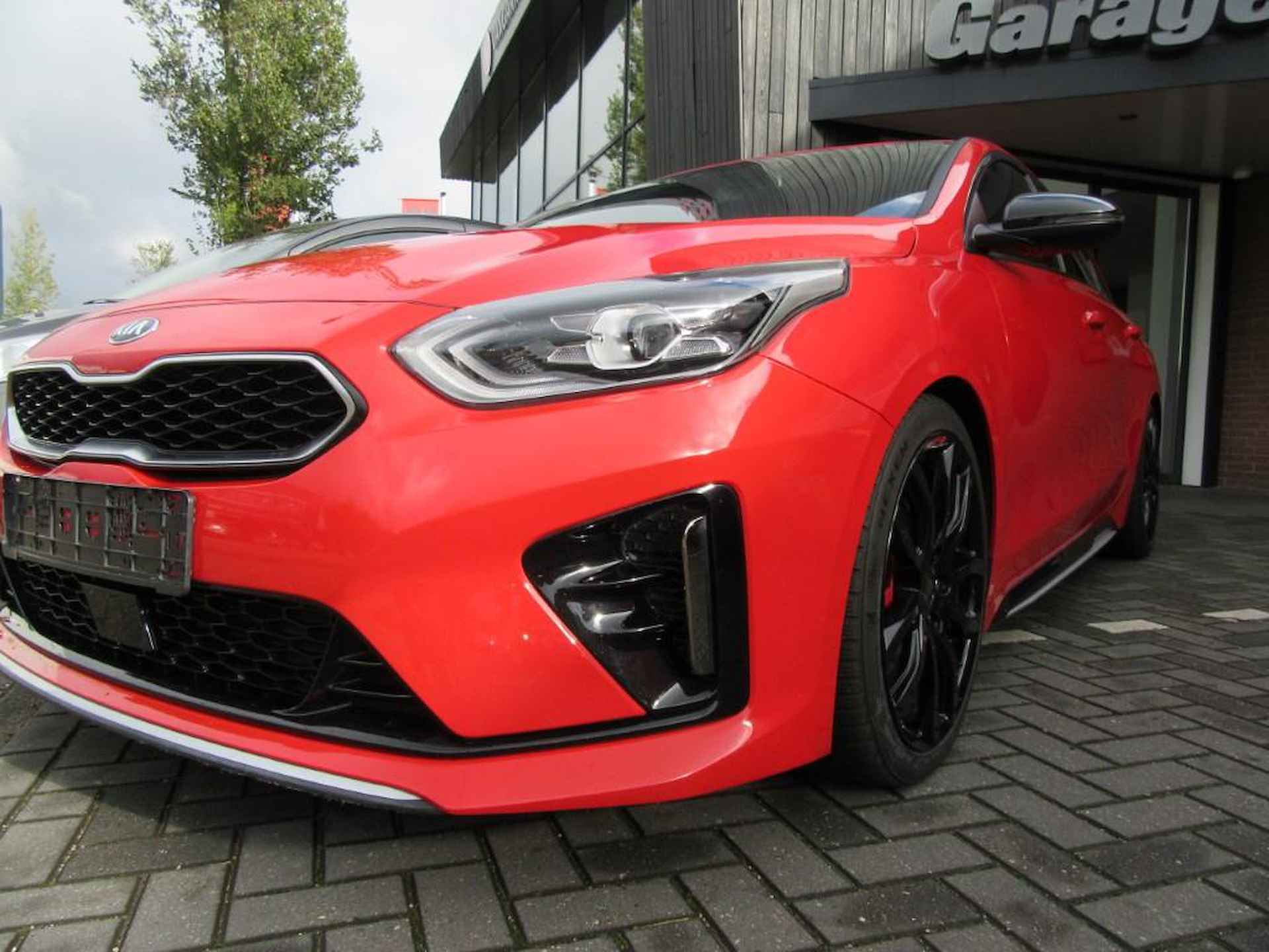 Kia ProCeed 1.4 T-GDI GT-Line - 9/46