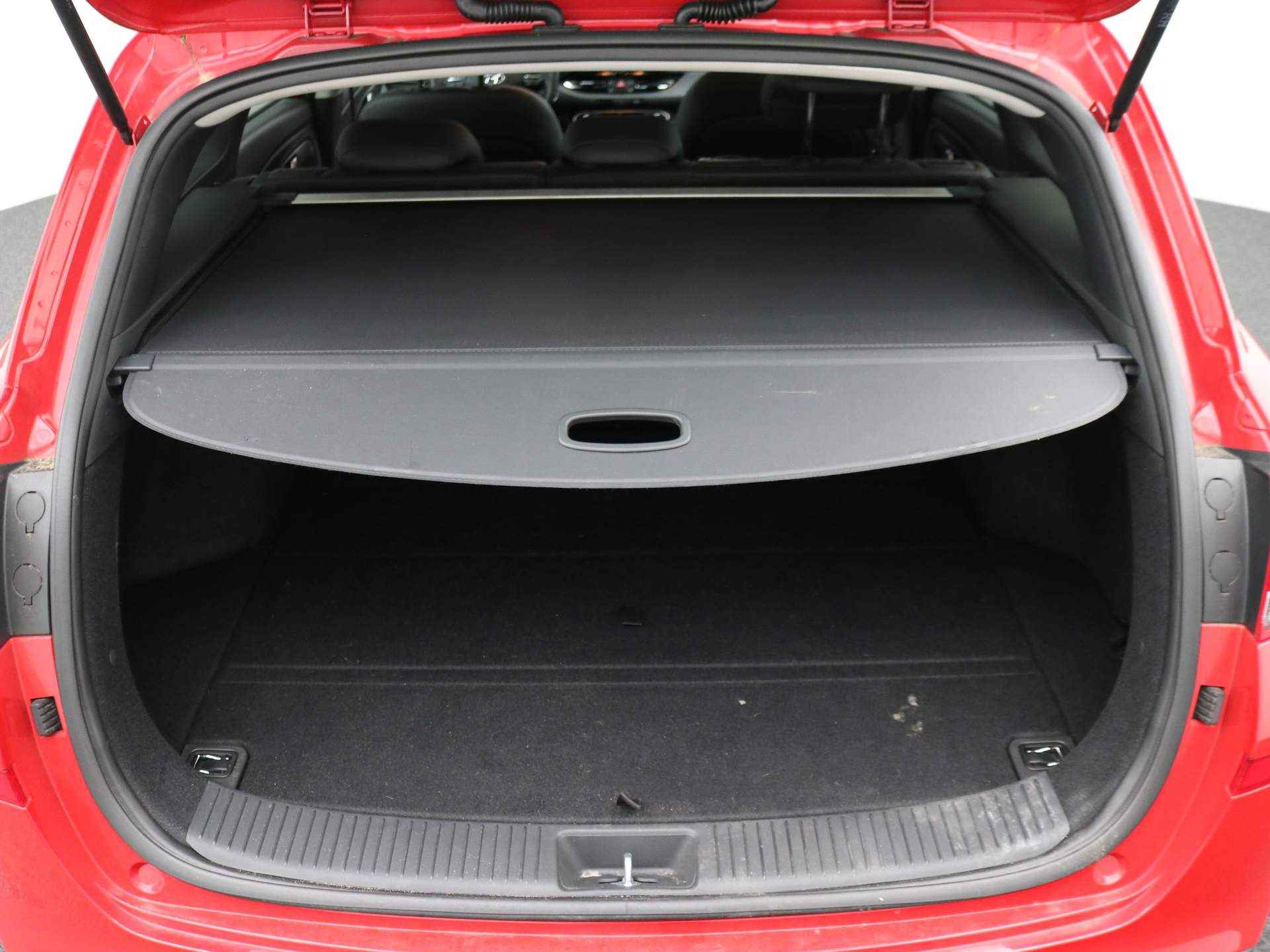 Hyundai i30 Wagon 1.5 T-GDI 48V 160pk | Camera | Parkeersensoren Voor + Achter | Elek. Stoelen |  Volledig Leder | Stoelverwarming en Ventilatie | Stuurverwarming | Trekhaak | 17" Lichtmetaal - 31/33