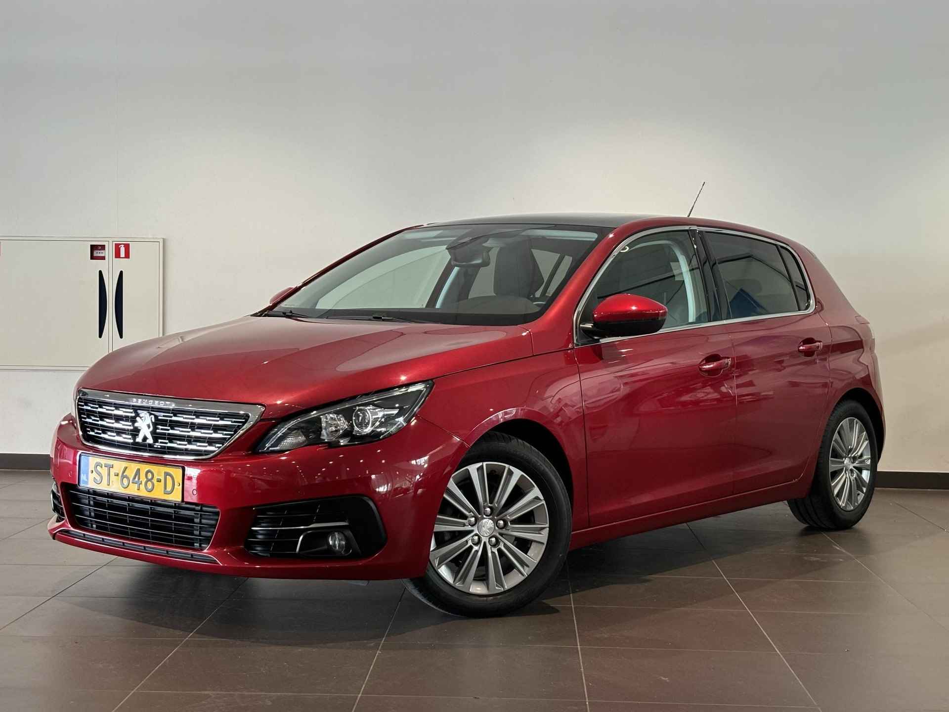 Peugeot 308 5-deurs Allure 1.2 PureTech 130pk EAT8 AUTOMAAT | PANODAK | CLIMA | NAVI | APPLE CARPLAY / ANDROID AUTO | - 3/64